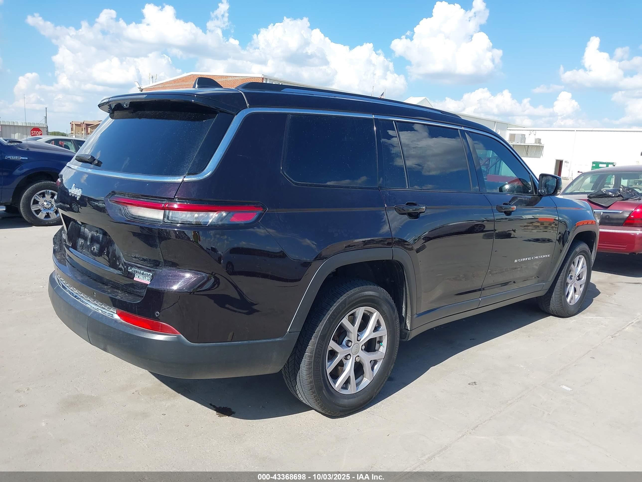 JEEP GRAND image 4