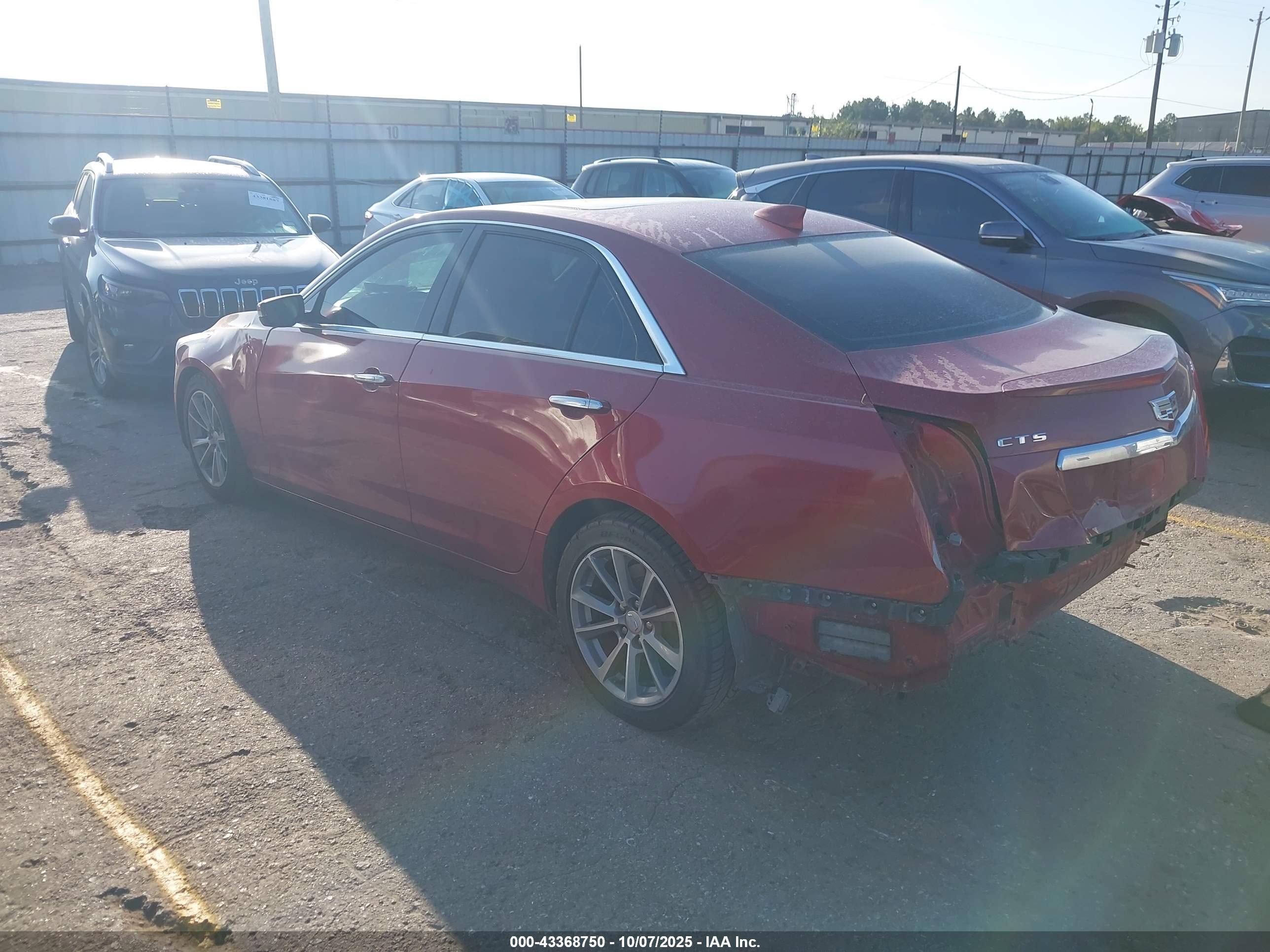 CADILLAC CTS image 3