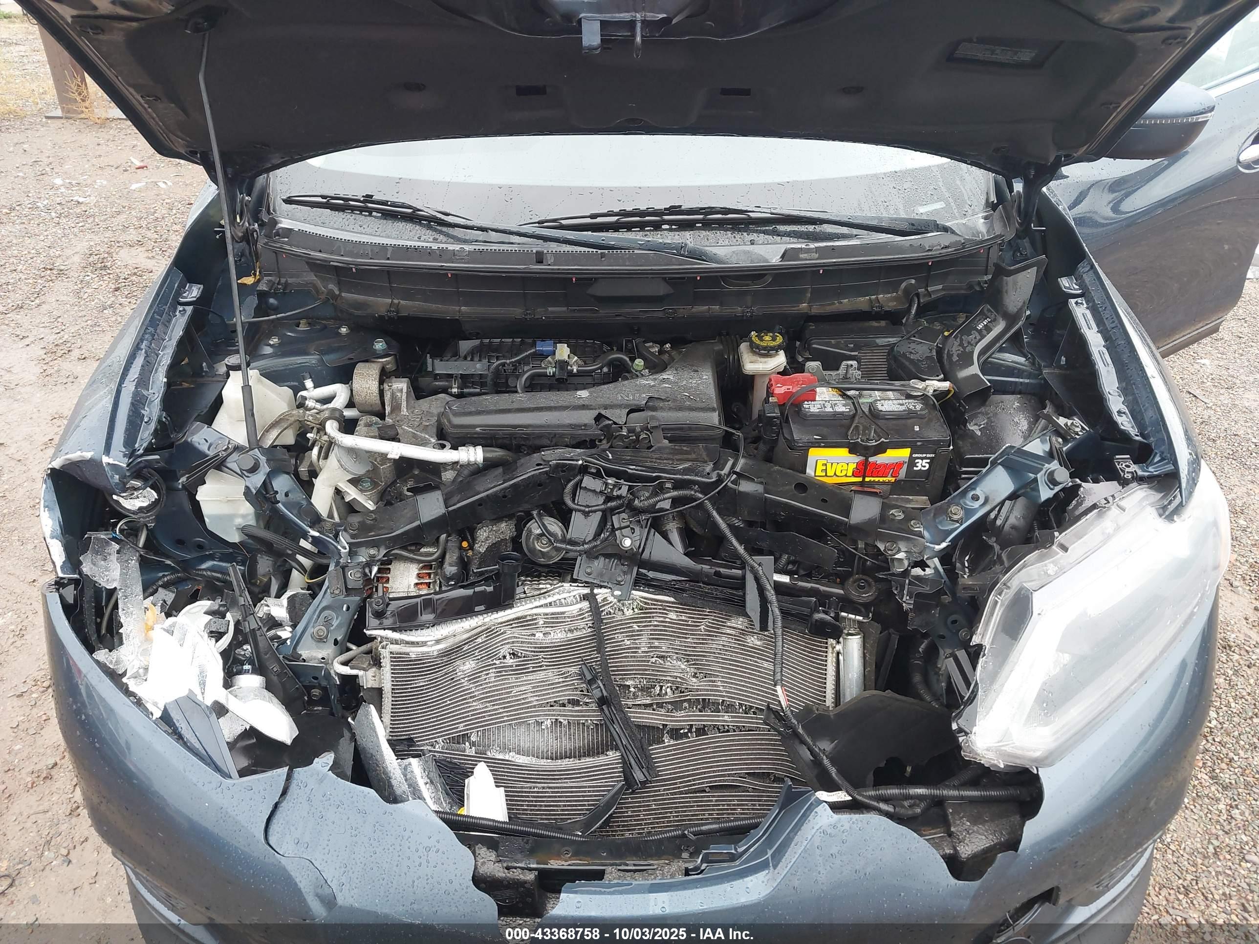 NISSAN ROGUE image 10