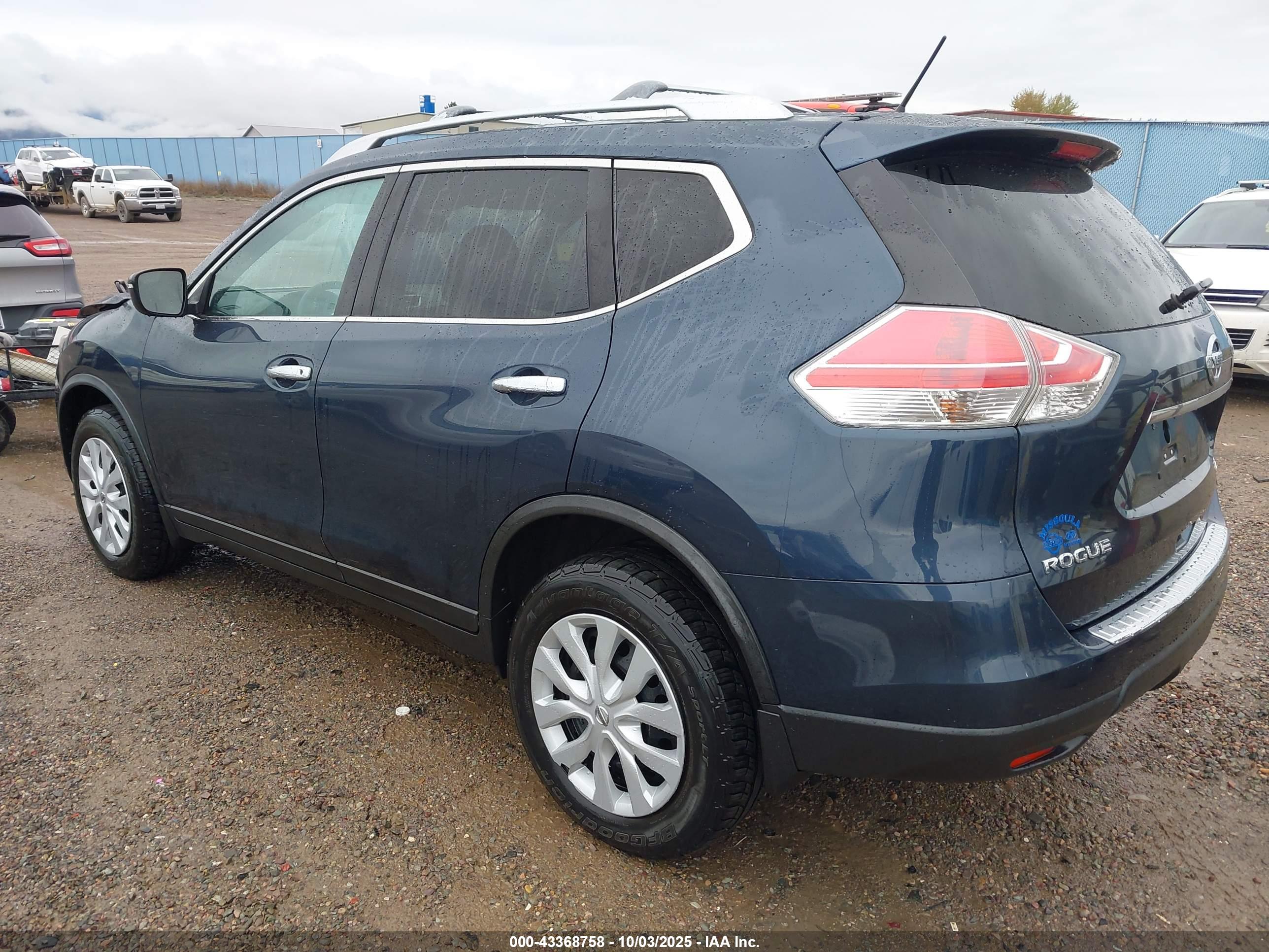 NISSAN ROGUE image 3