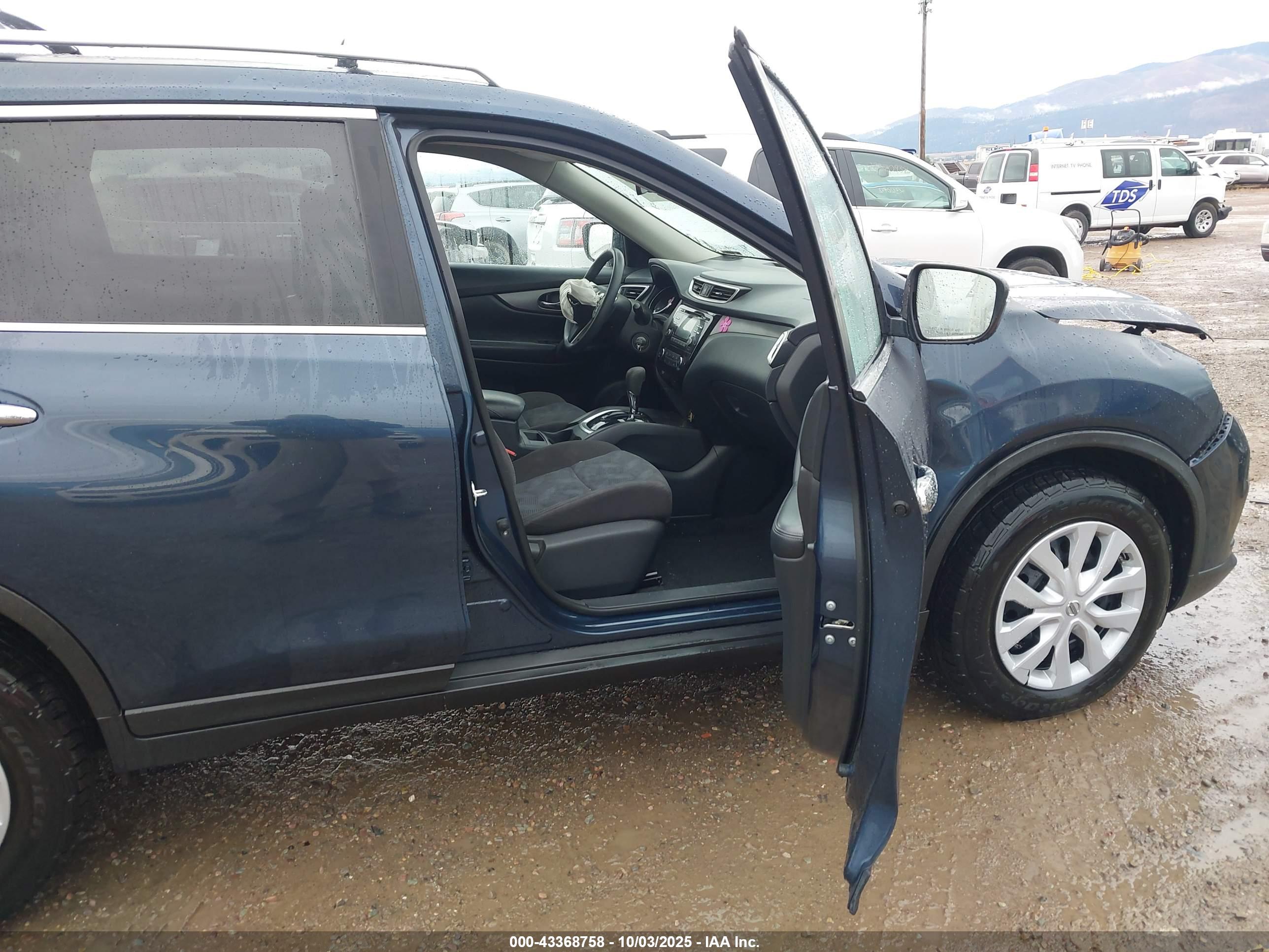 NISSAN ROGUE image 5