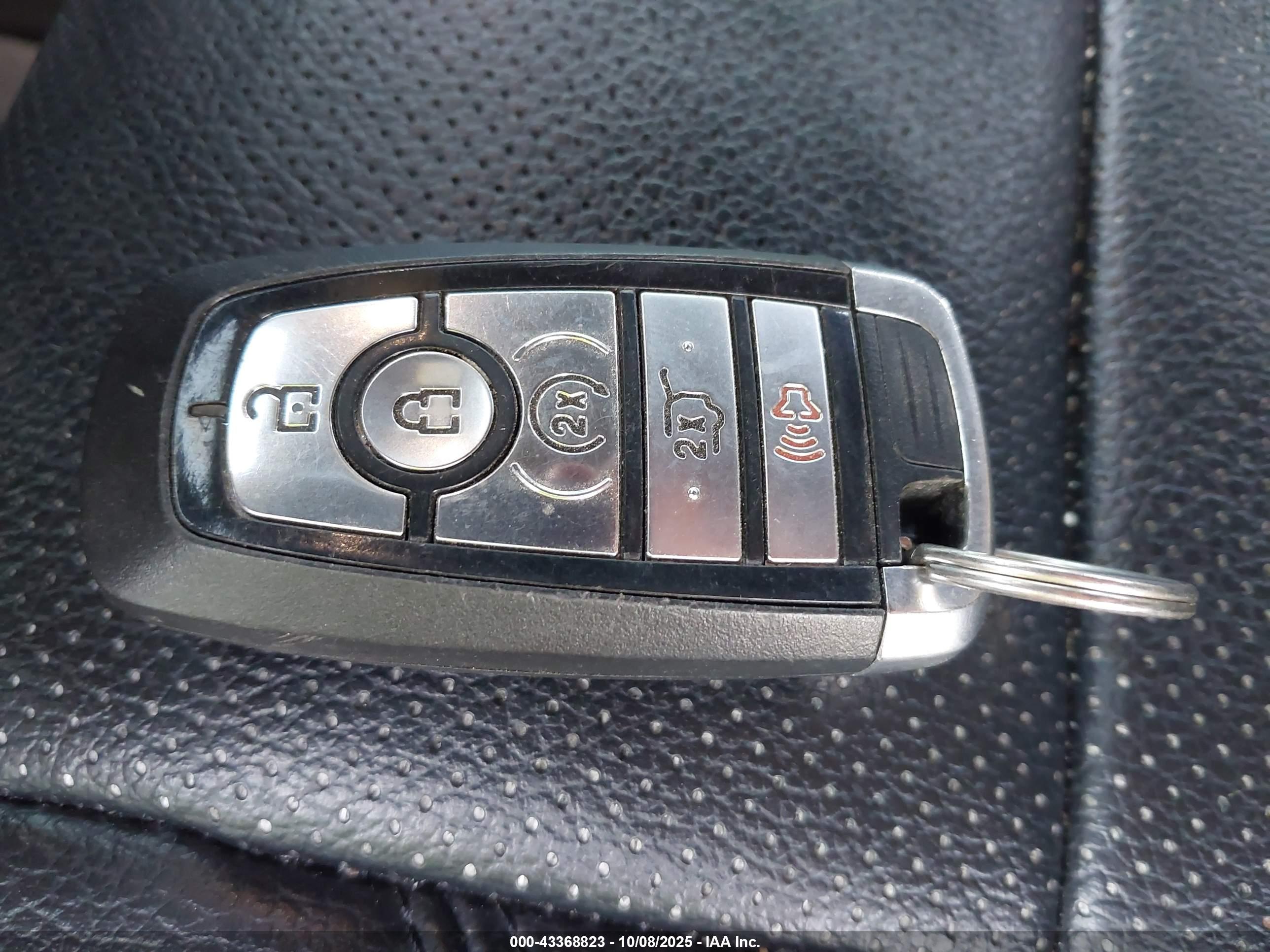 FORD EXPEDITION image 11