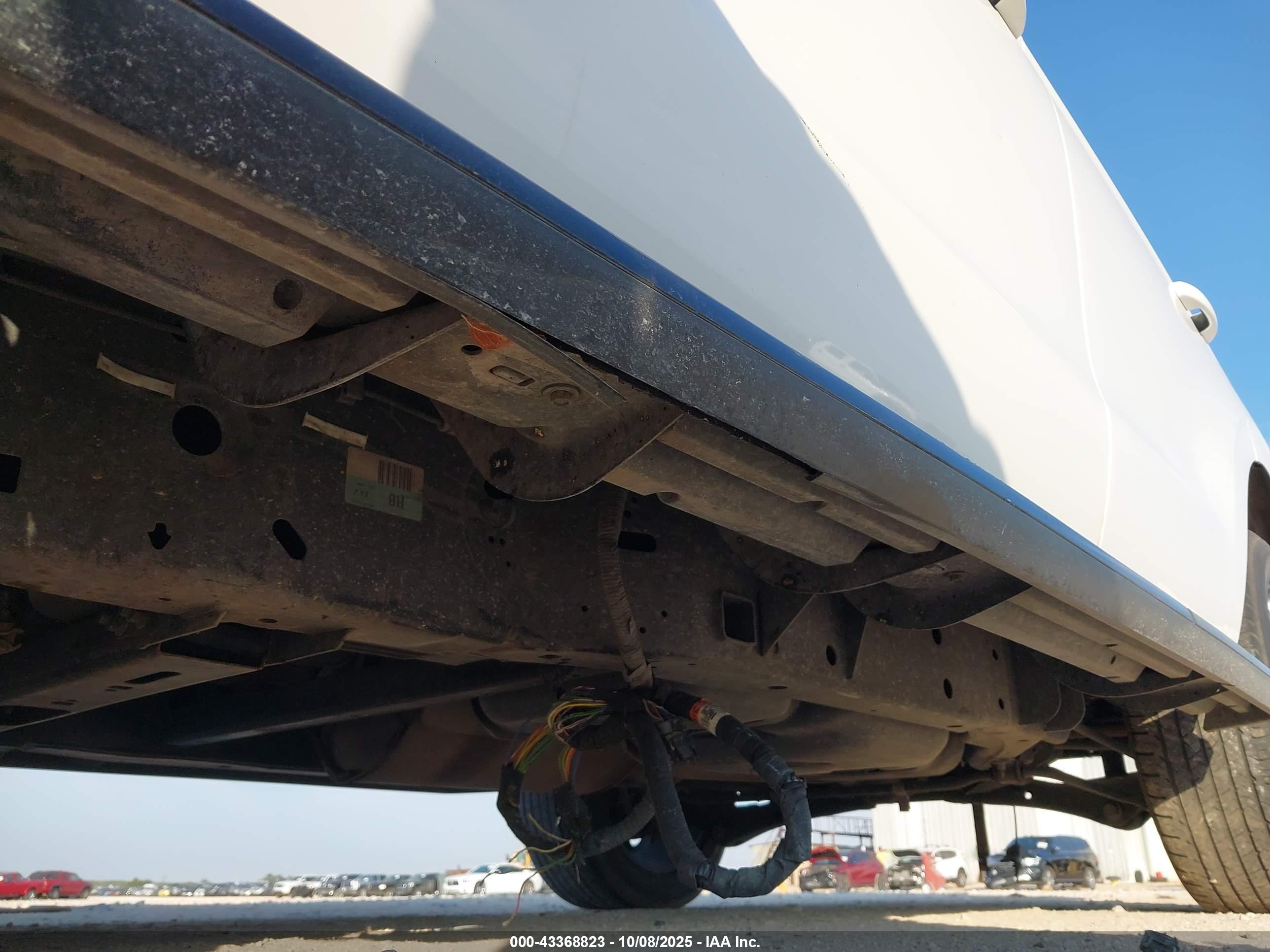FORD EXPEDITION image 6