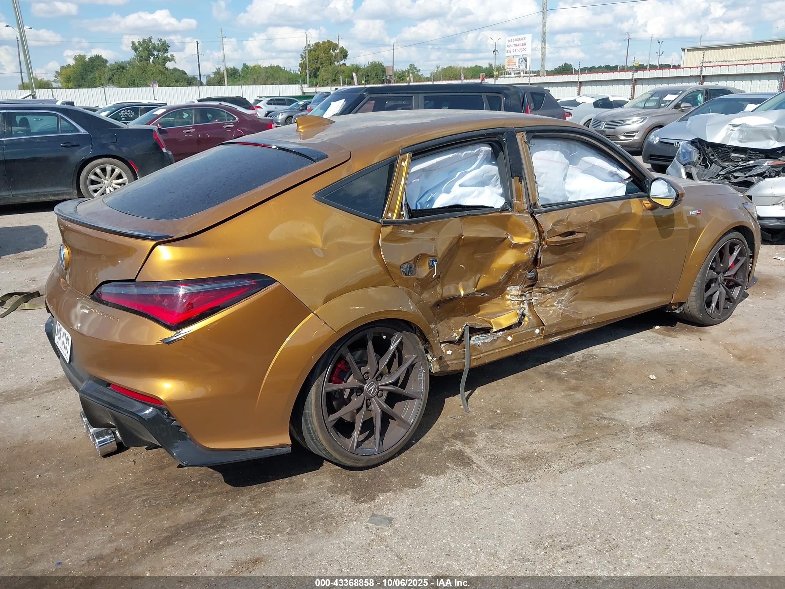 ACURA INTEGRA image 4
