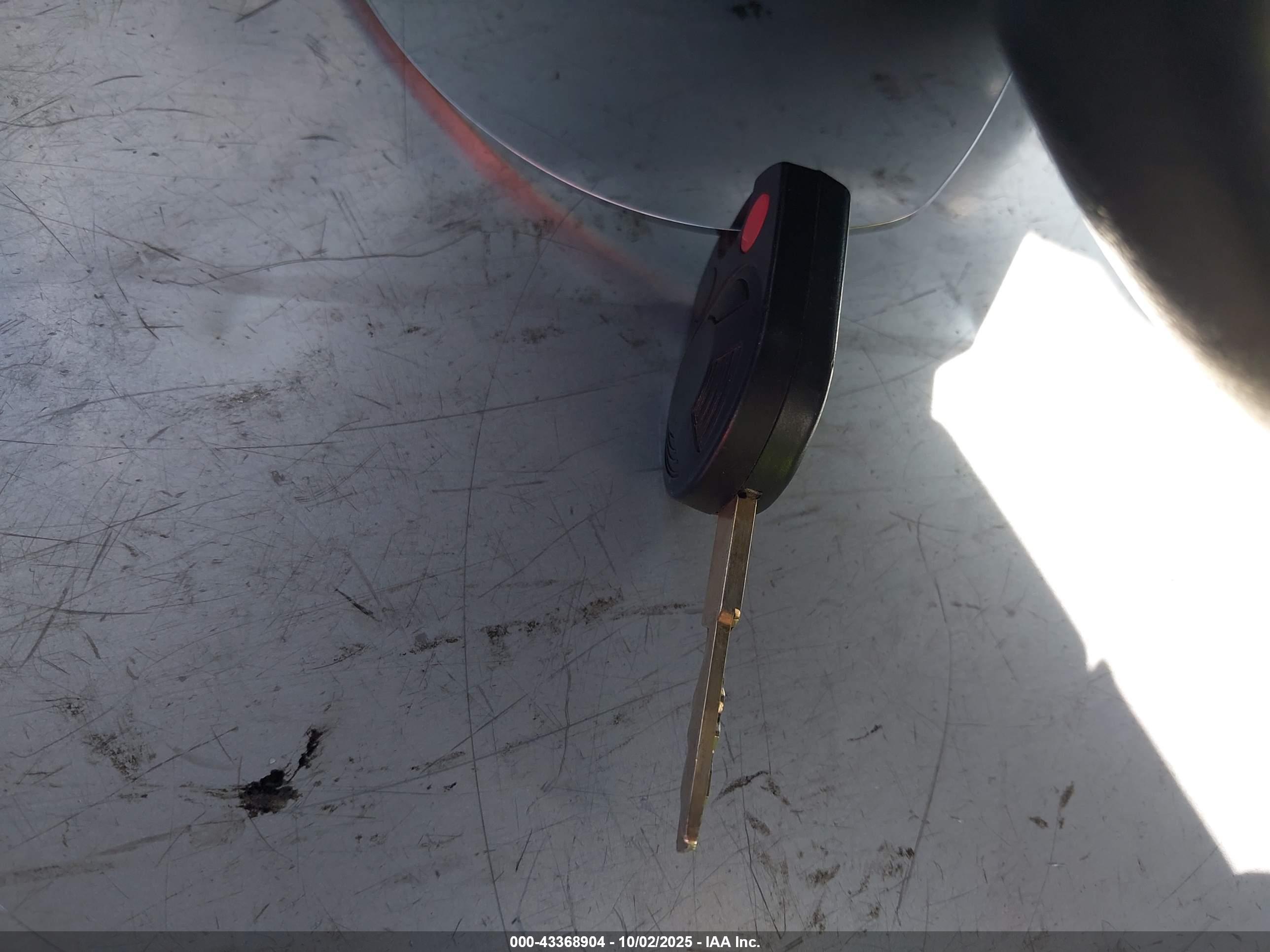FORD TRANSIT image 11