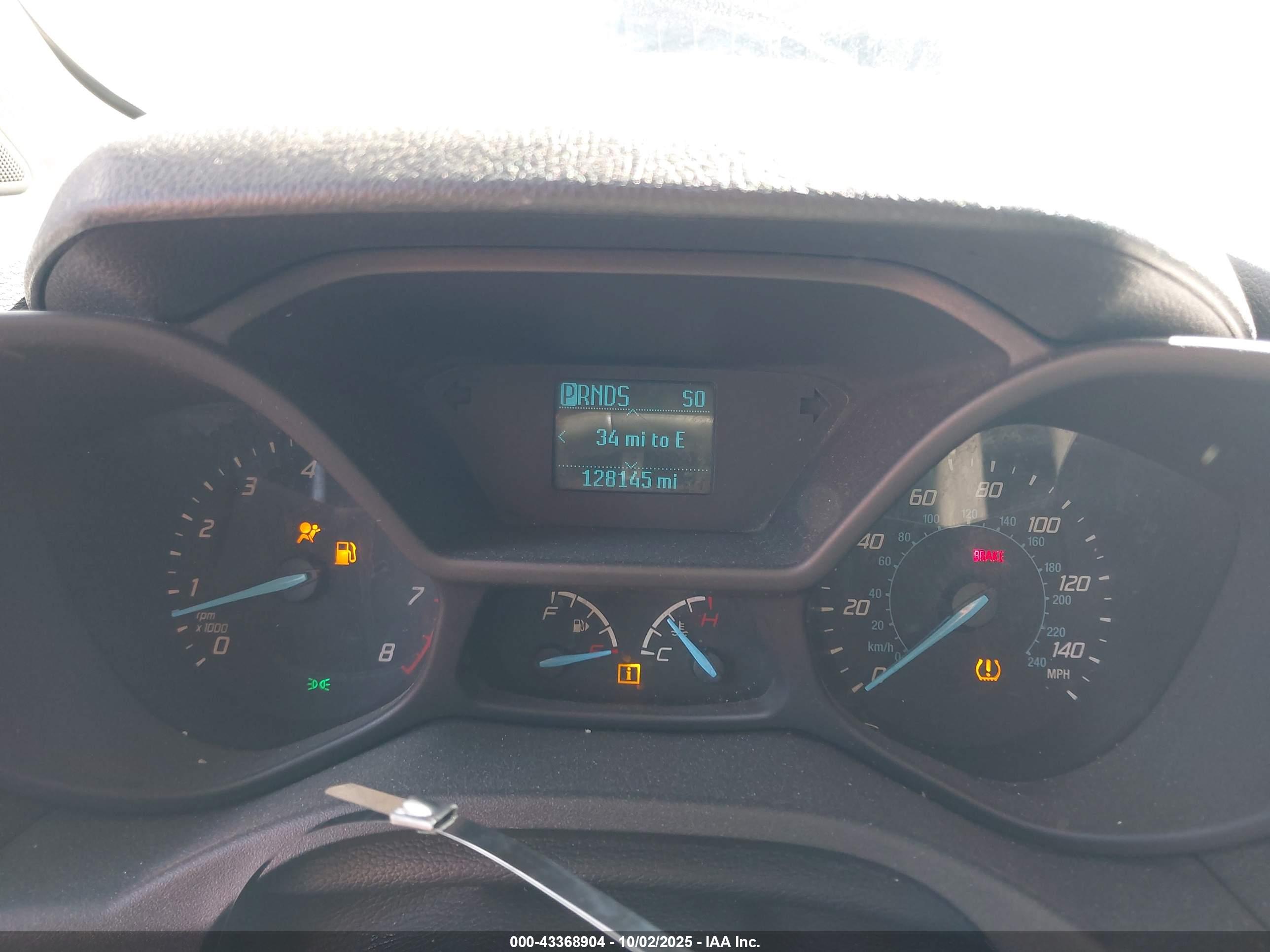 FORD TRANSIT image 7