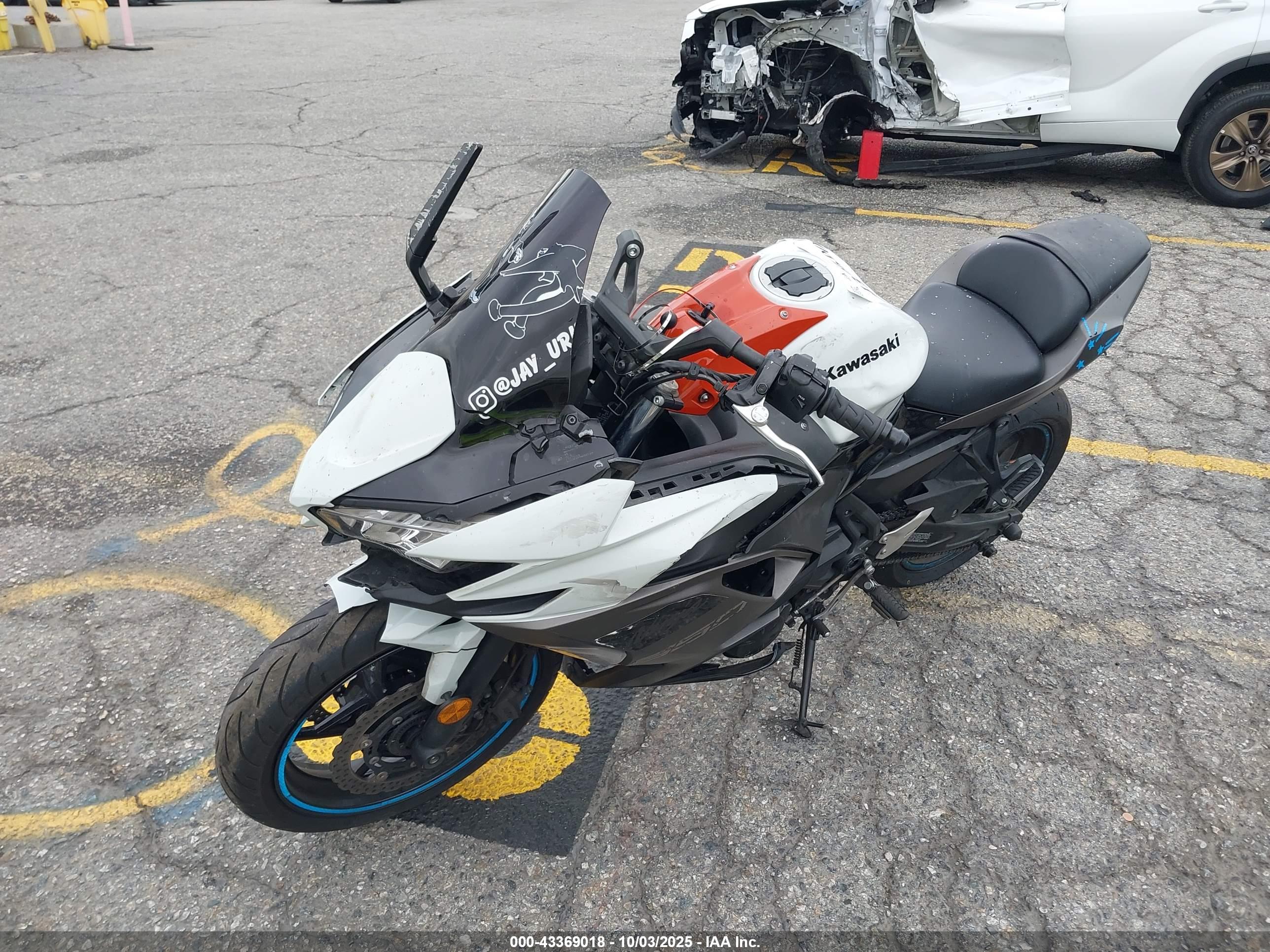 KAWASAKI EX650 image 2