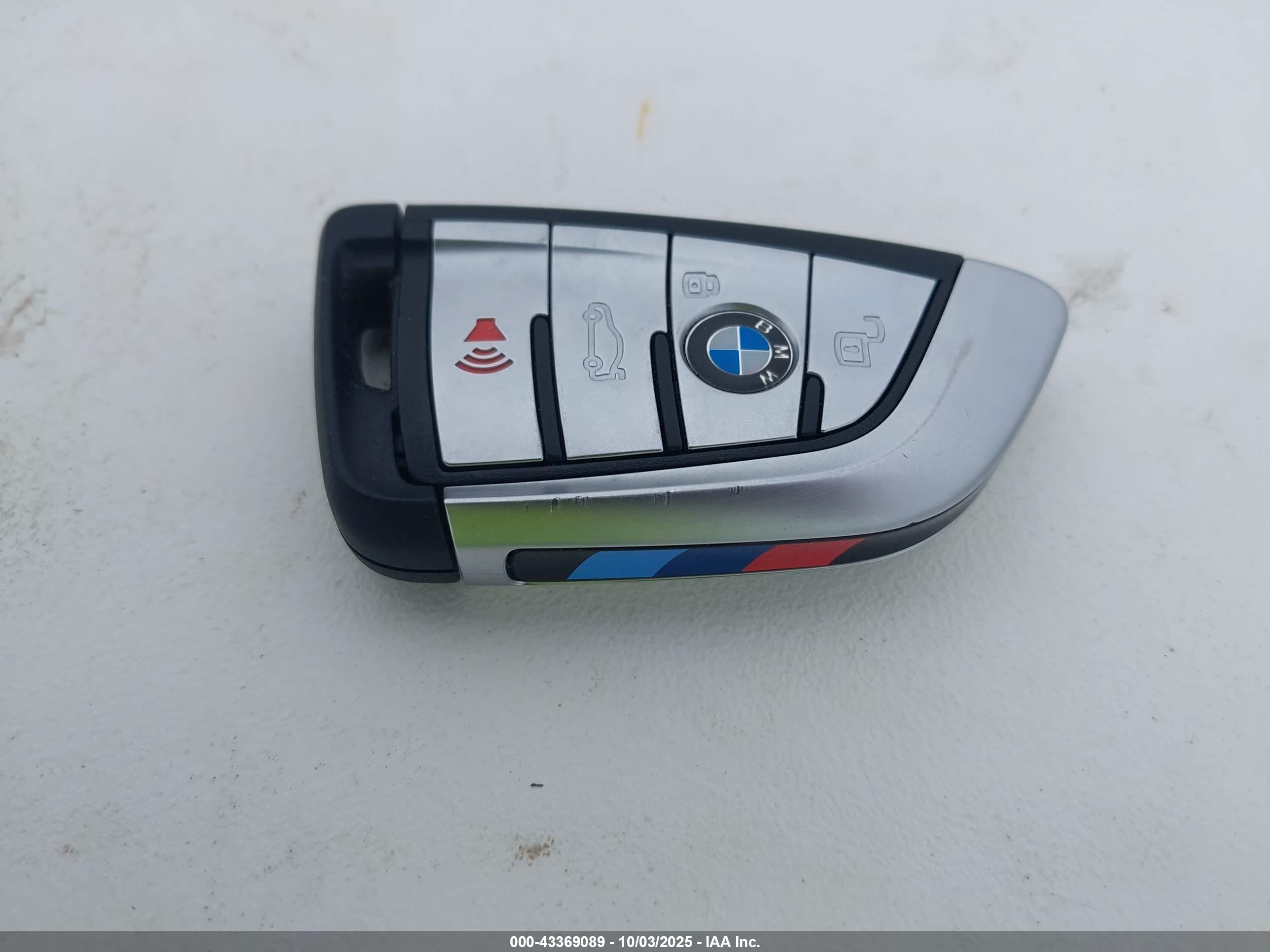 BMW X6 image 11