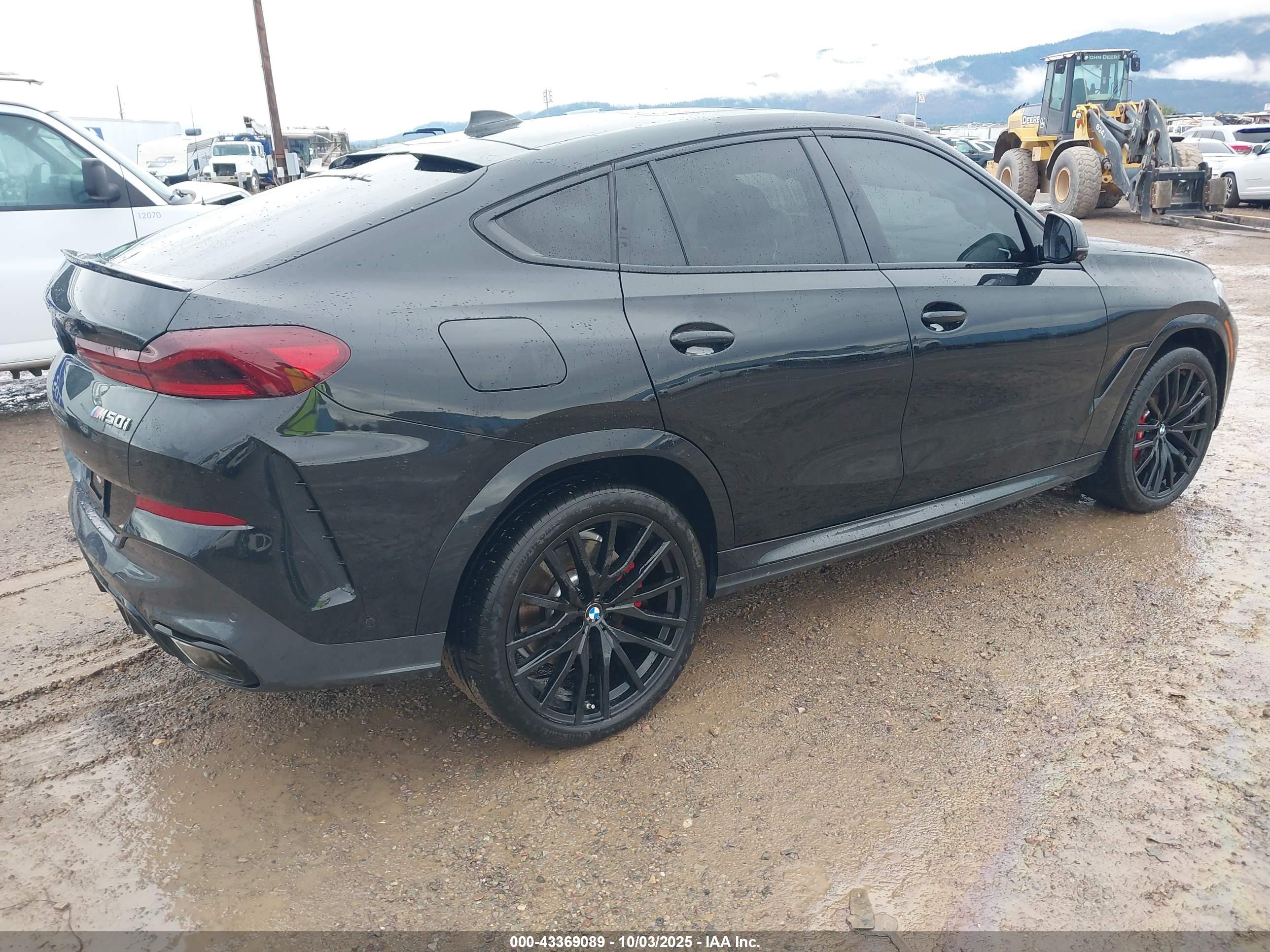 BMW X6 image 4