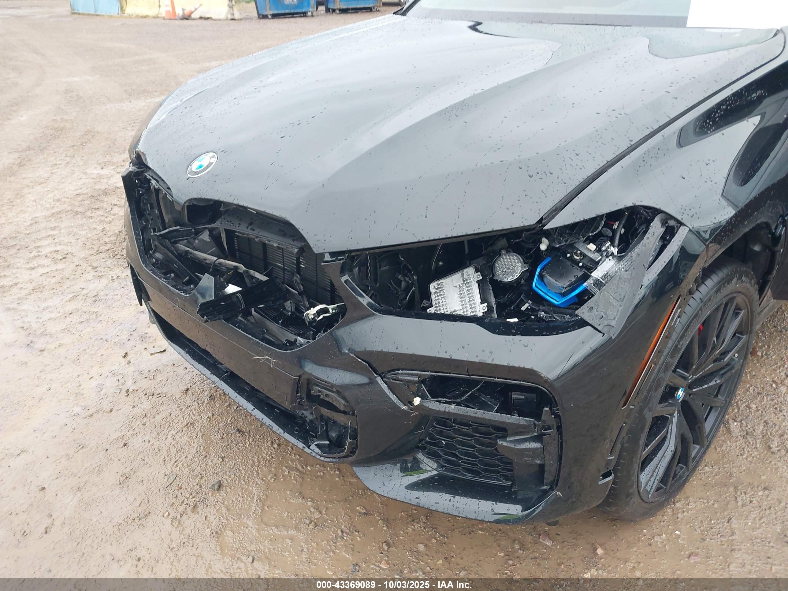 BMW X6 image 6