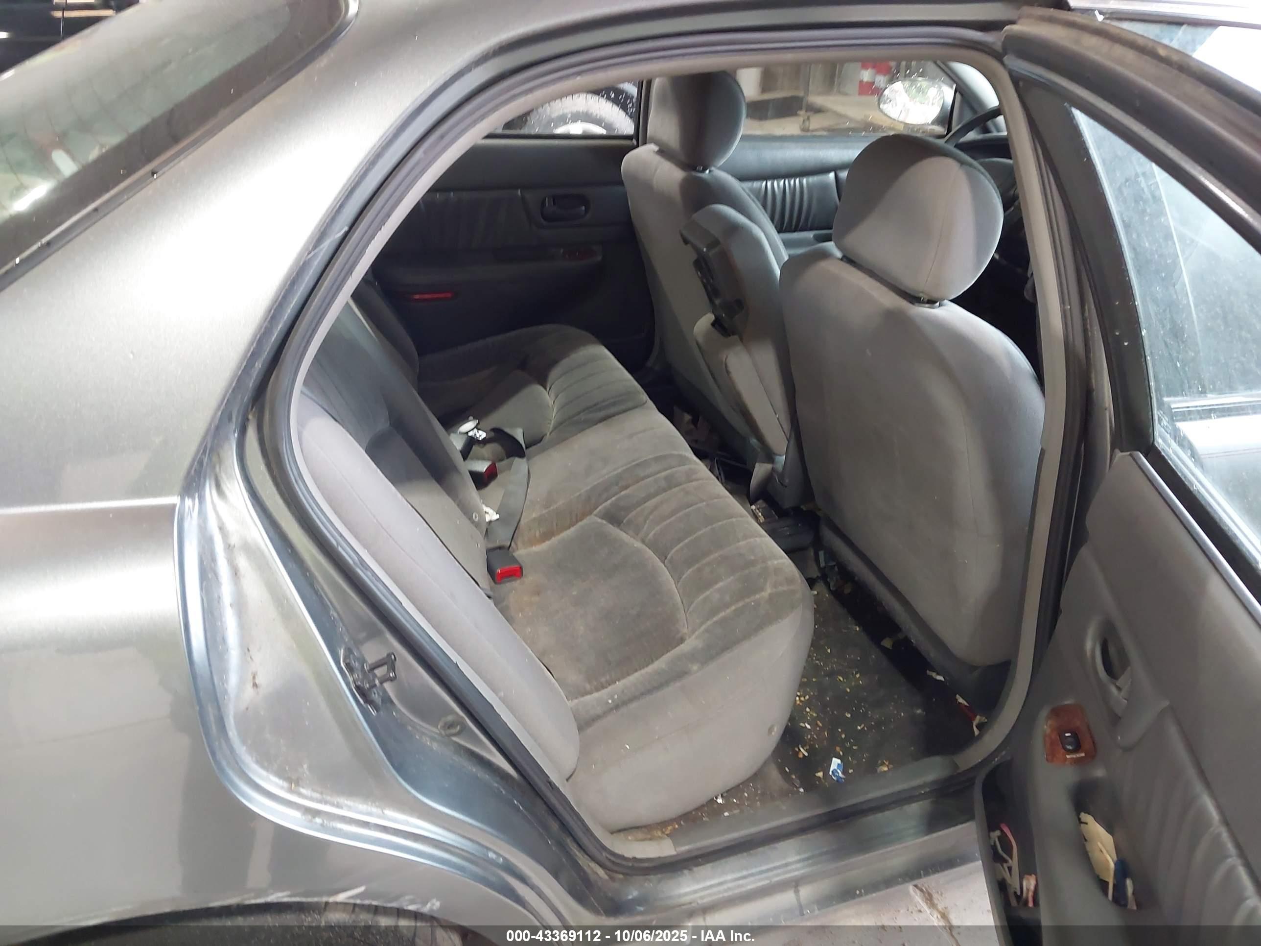 BUICK CENTURY image 8