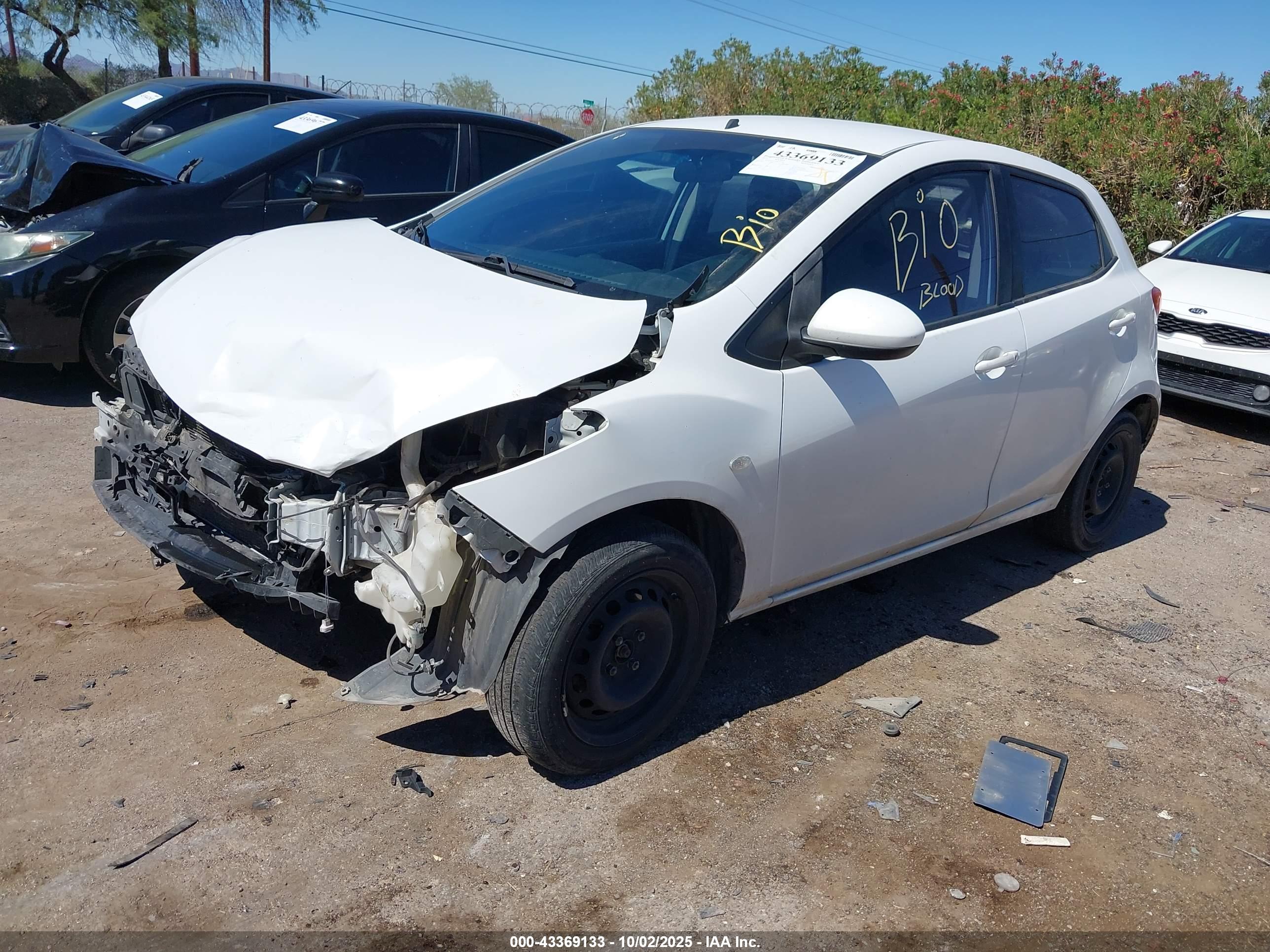 MAZDA MAZDA2 image 2