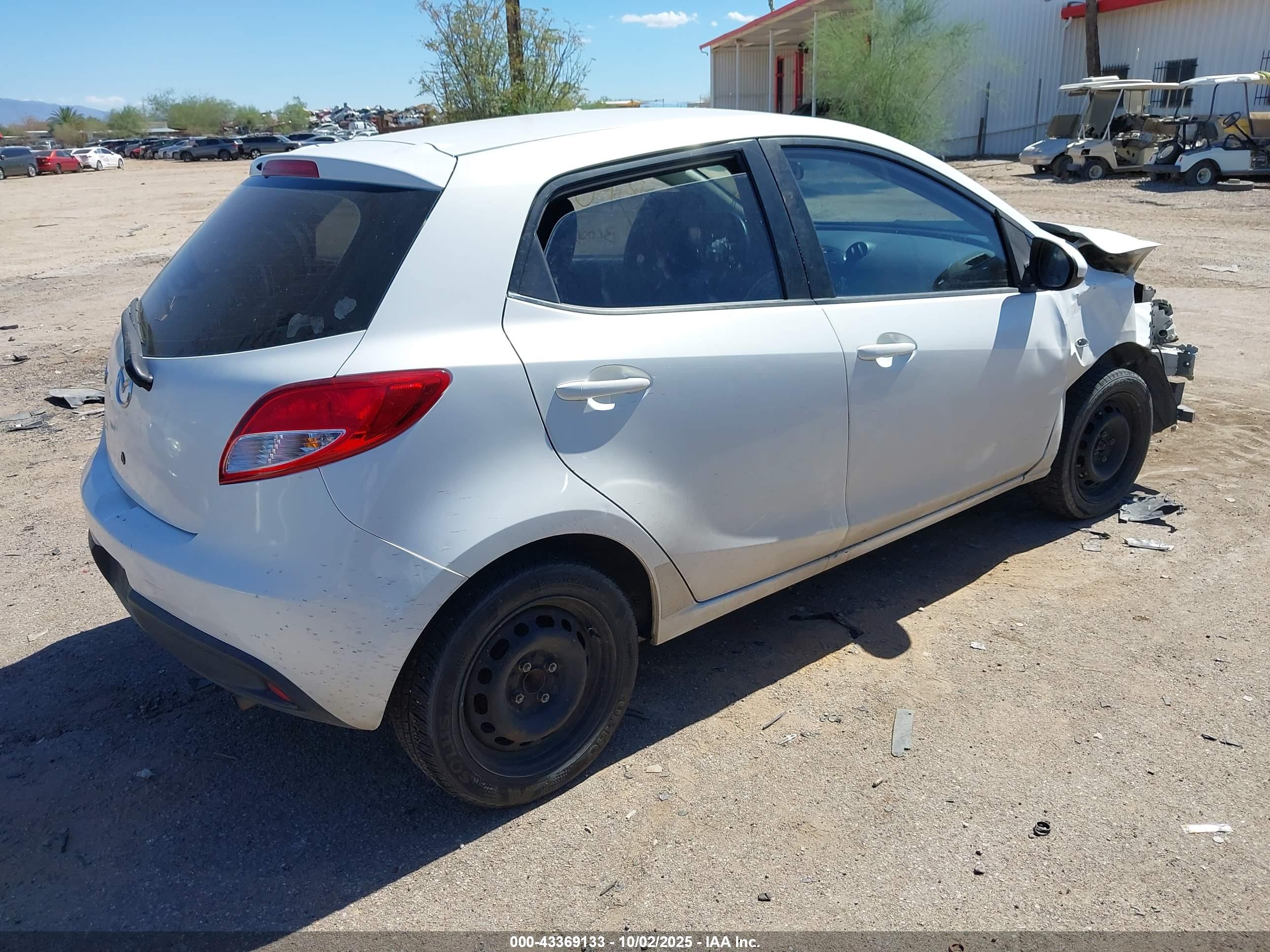 MAZDA MAZDA2 image 4