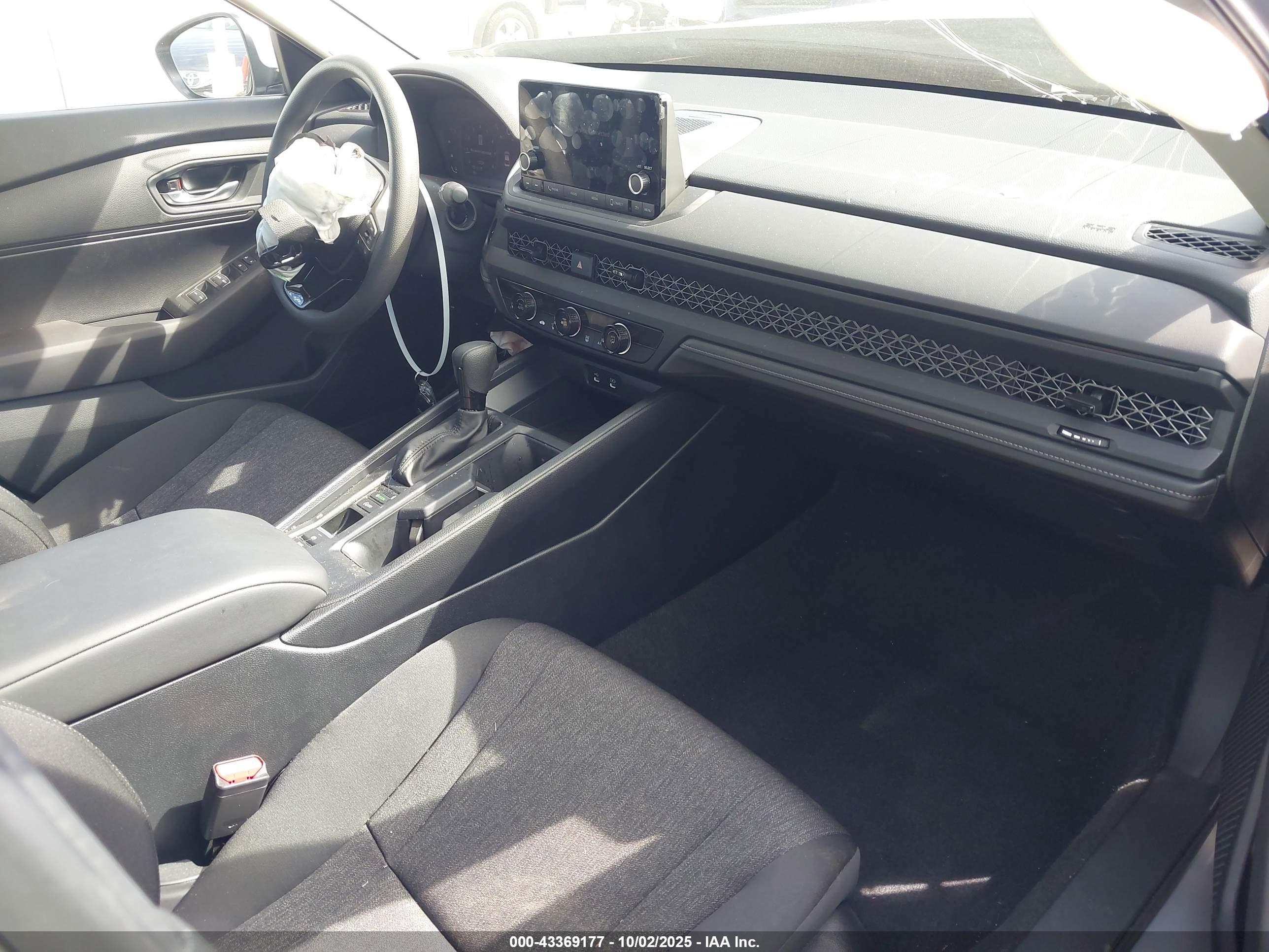 HONDA ACCORD image 5