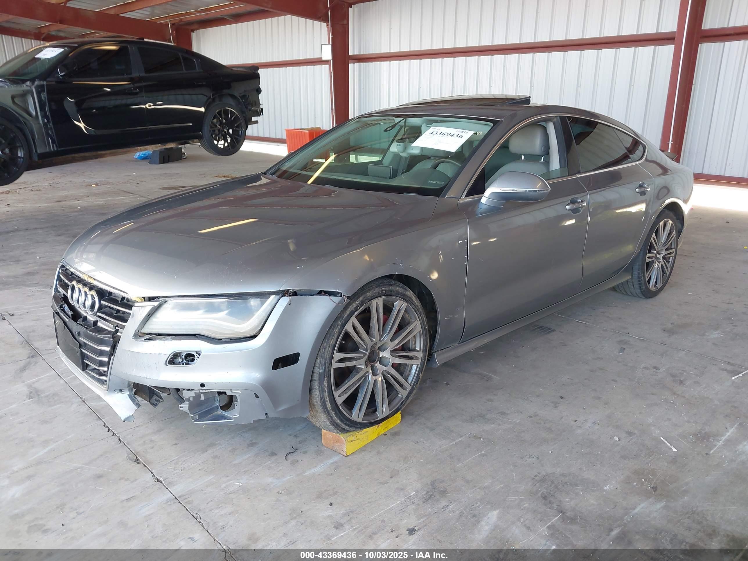 AUDI A7 image 2