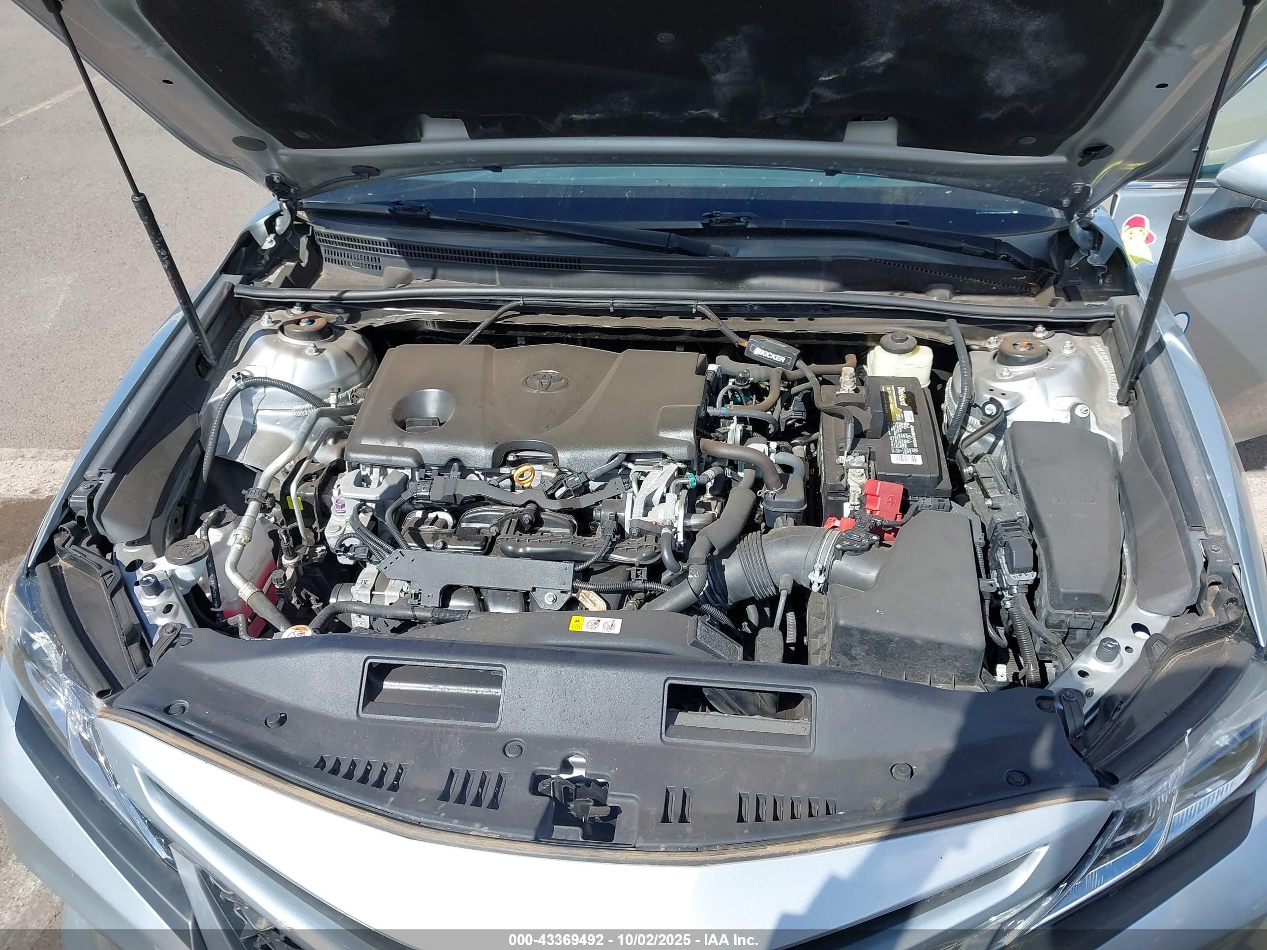 TOYOTA CAMRY image 10