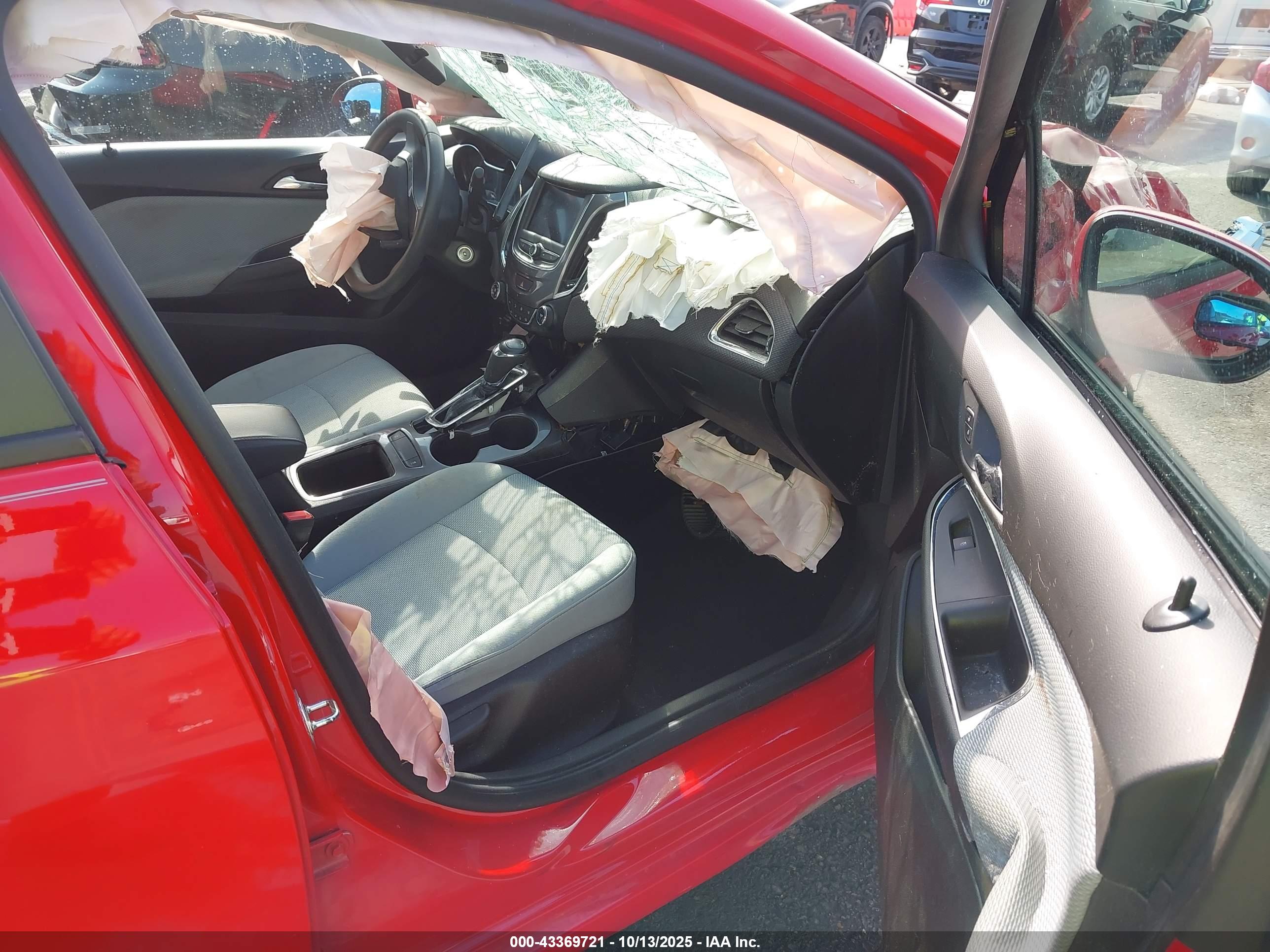 CHEVROLET CRUZE image 5