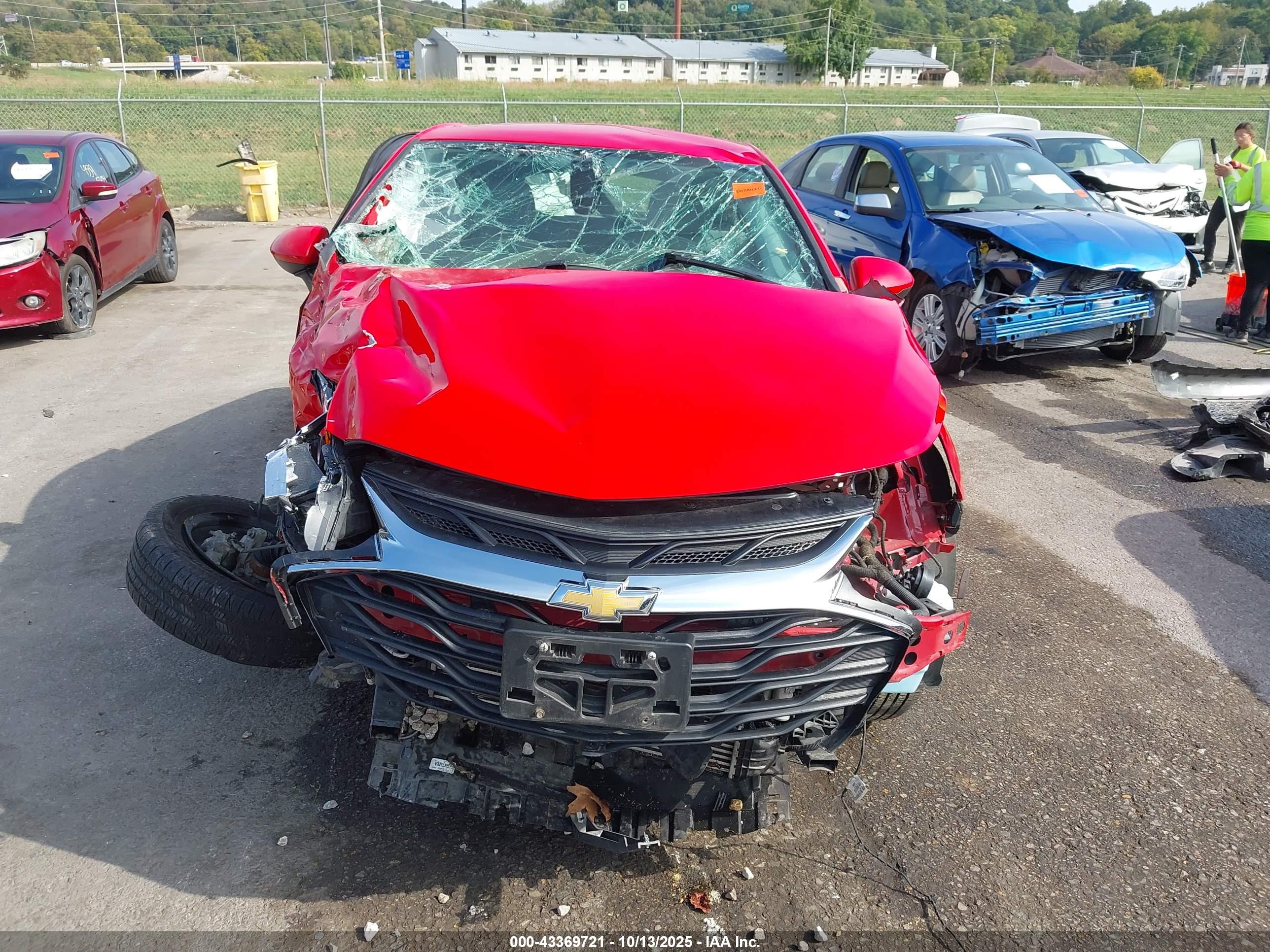 CHEVROLET CRUZE image 6