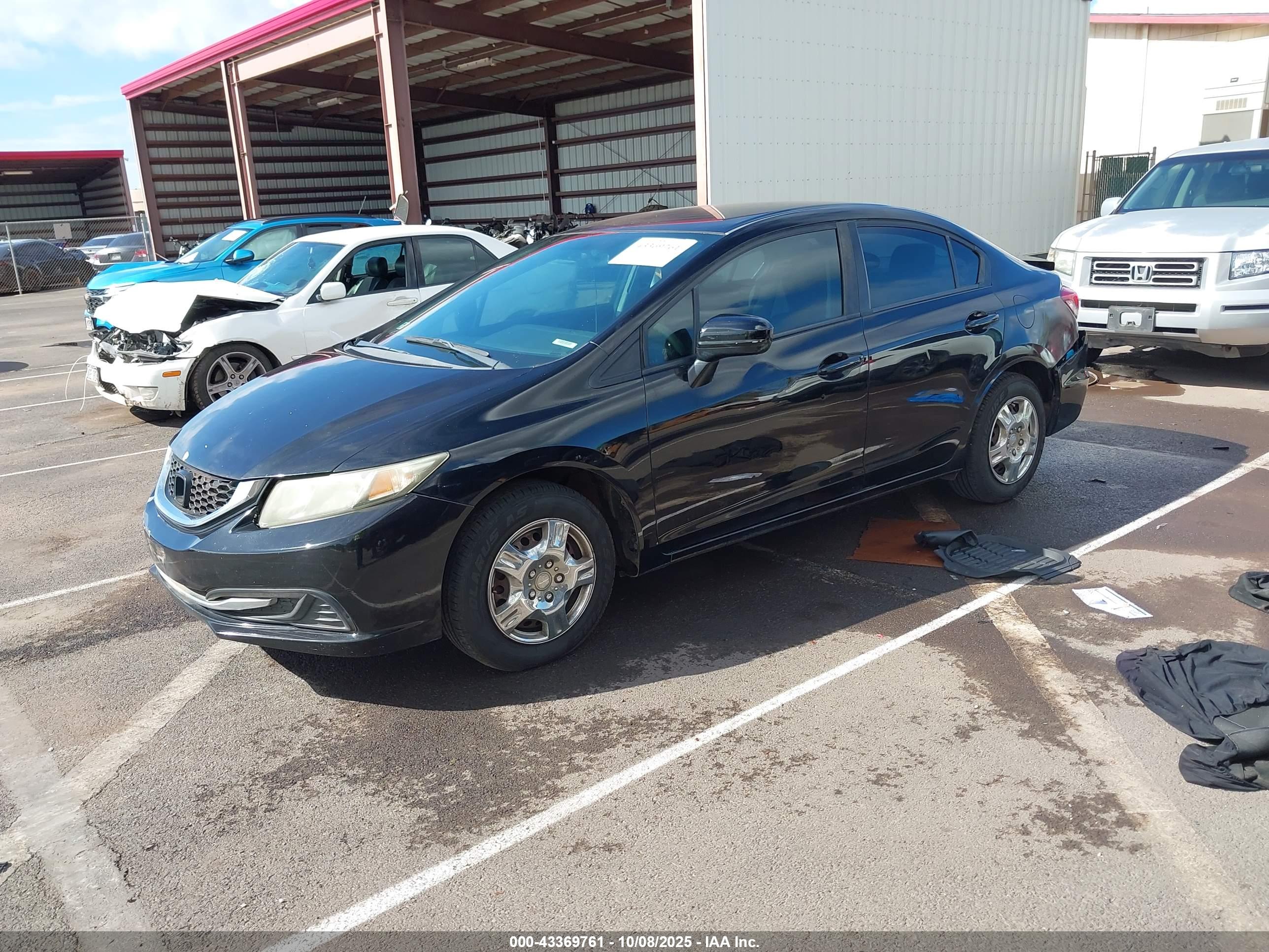 HONDA CIVIC image 2