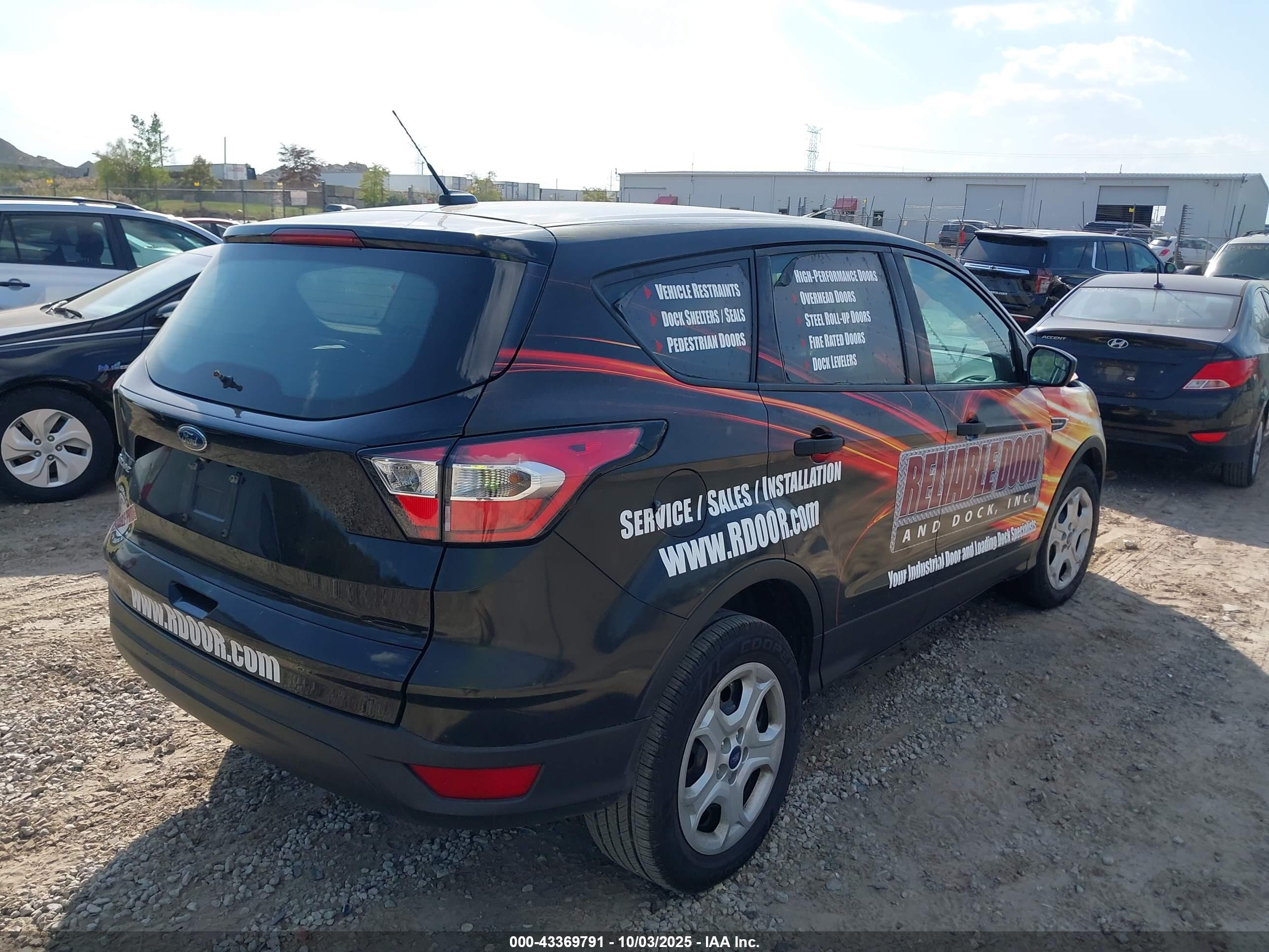 FORD ESCAPE image 4