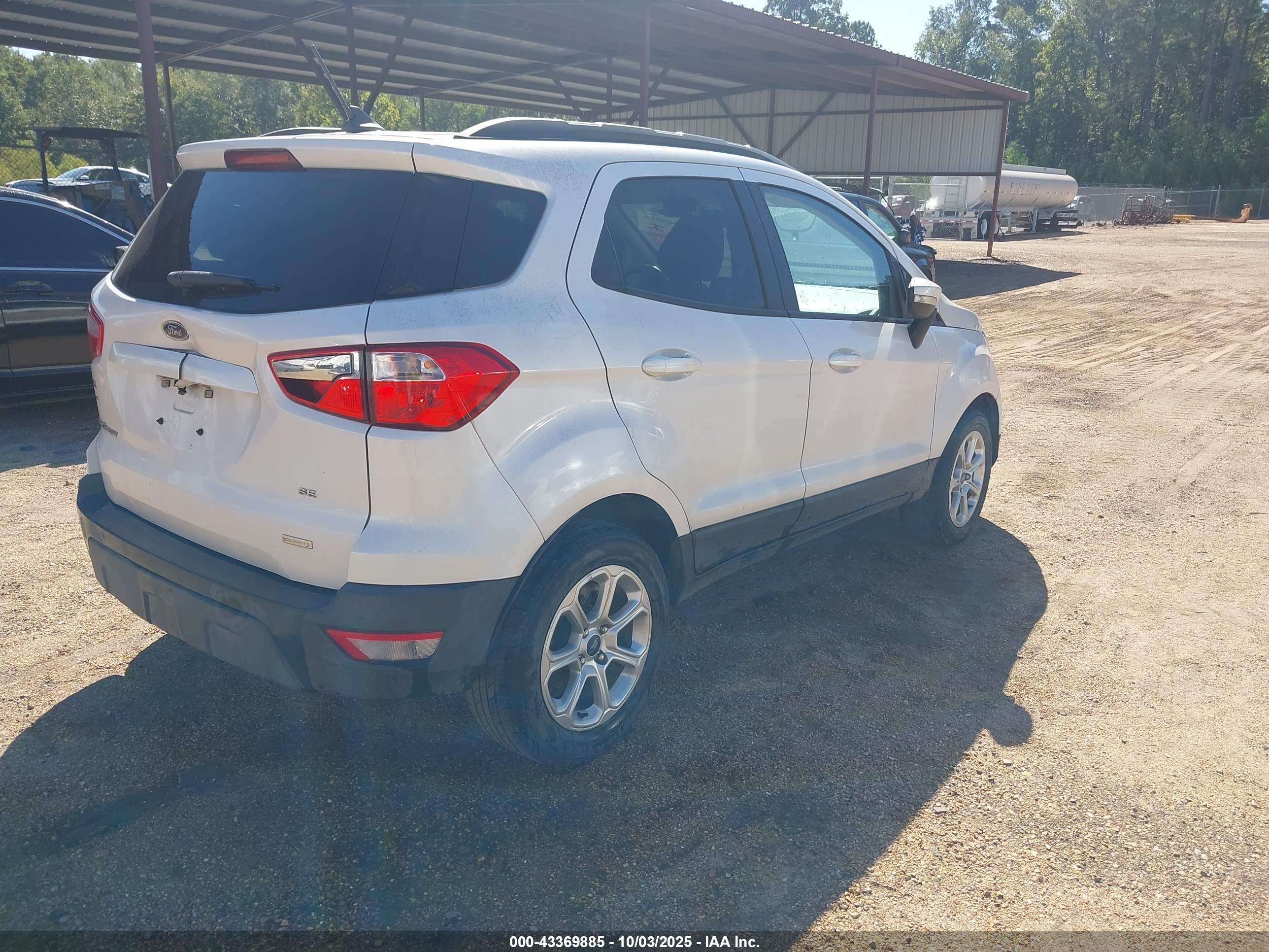 FORD ECOSPORT image 4