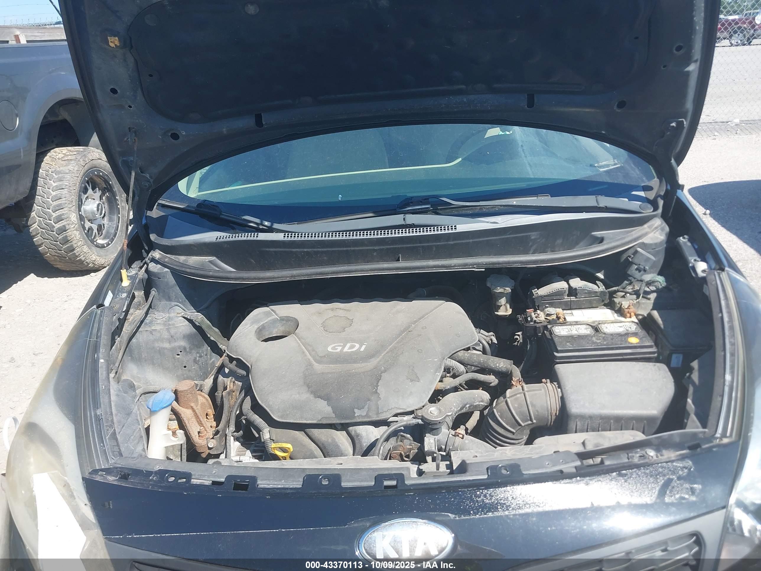 KIA RIO image 10