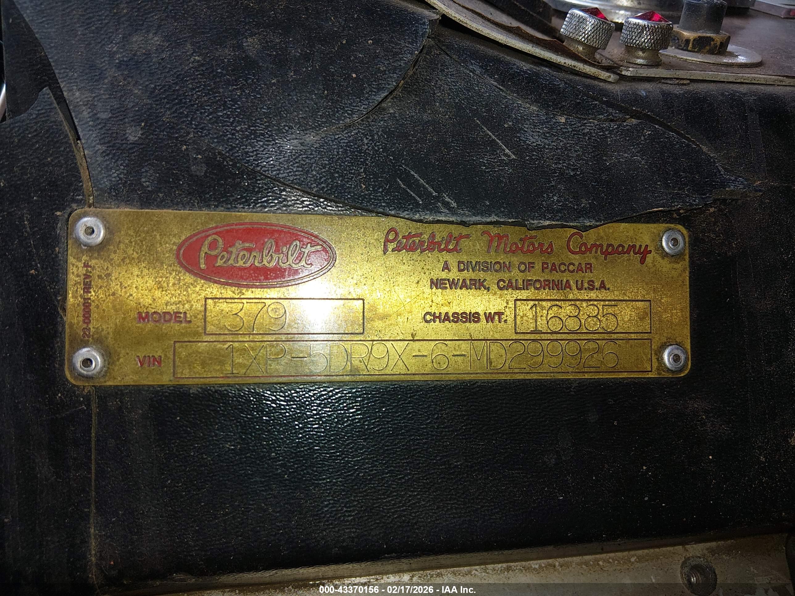 PETERBILT 379 image 9