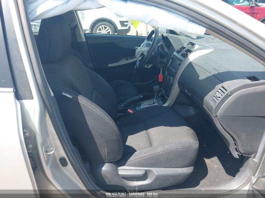 TOYOTA COROLLA image 5