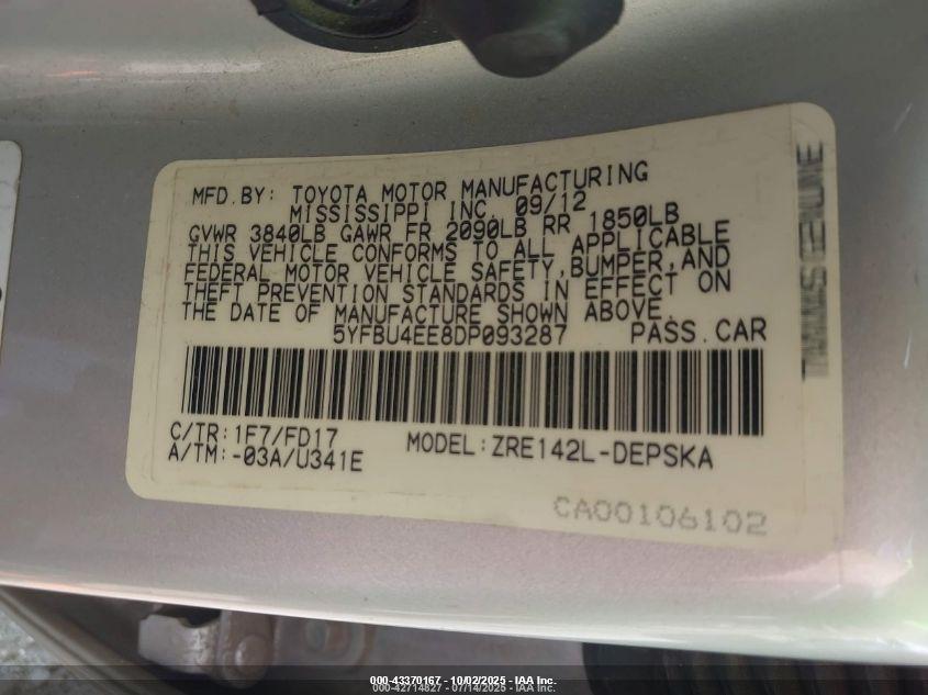 TOYOTA COROLLA image 9