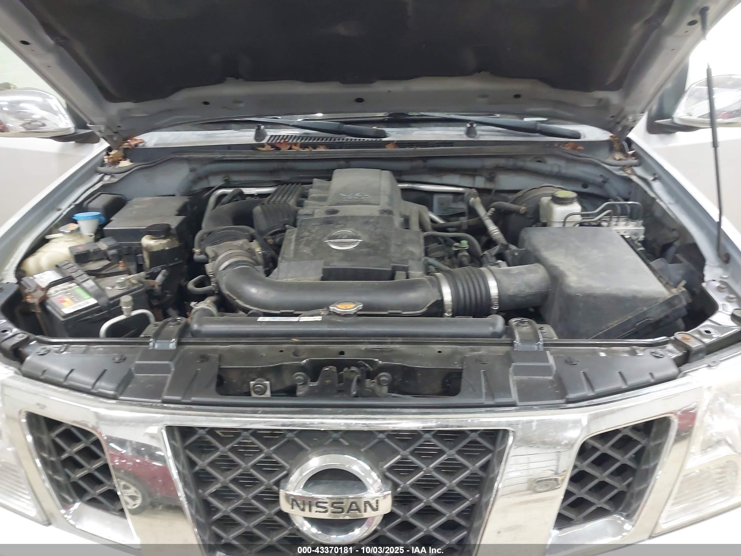 NISSAN FRONTIER image 10