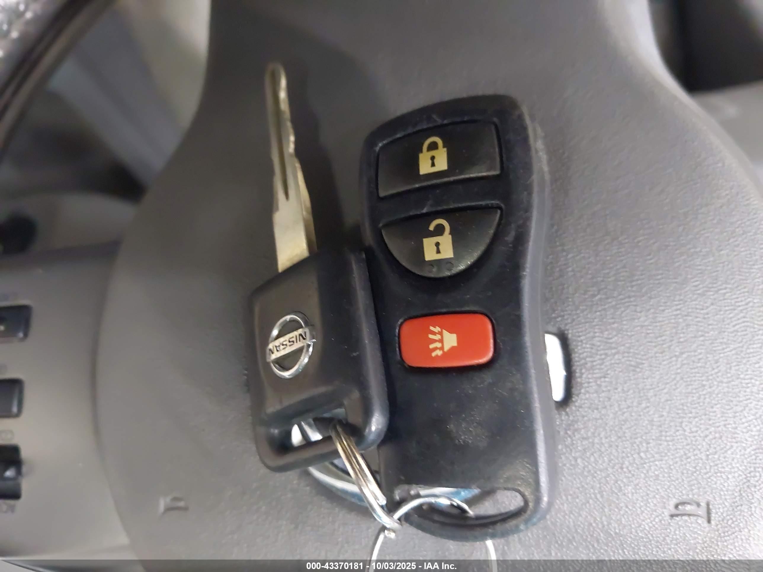 NISSAN FRONTIER image 11