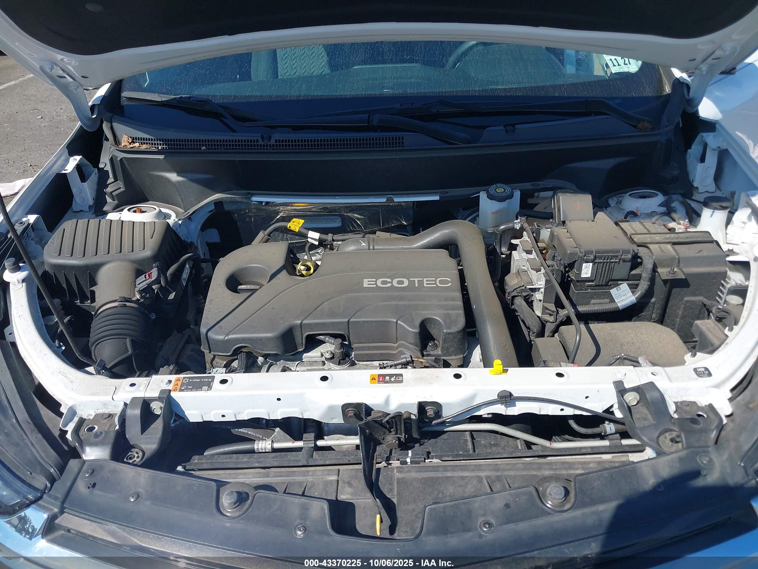 CHEVROLET EQUINOX image 10