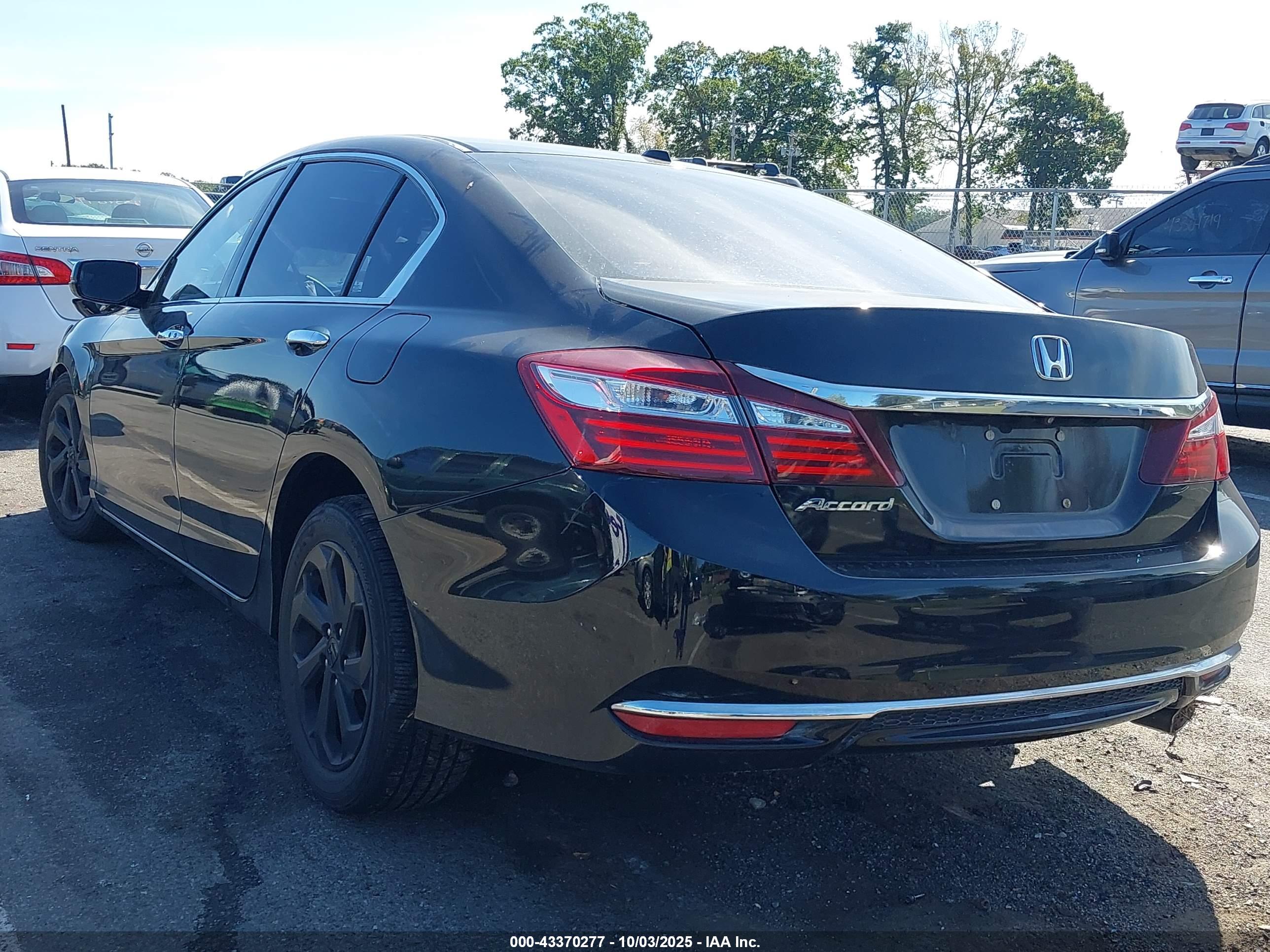 HONDA ACCORD image 3