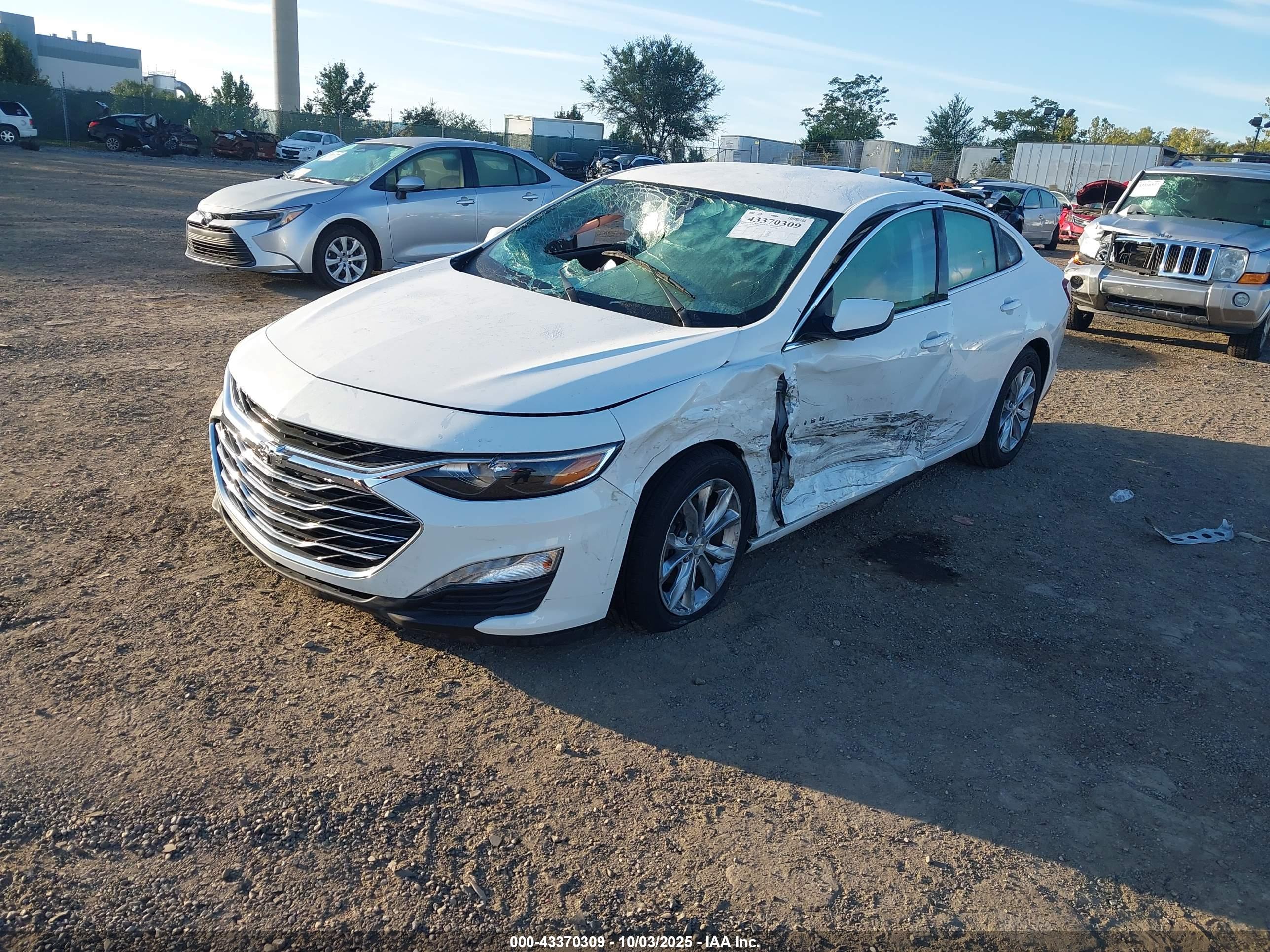 CHEVROLET MALIBU image 2