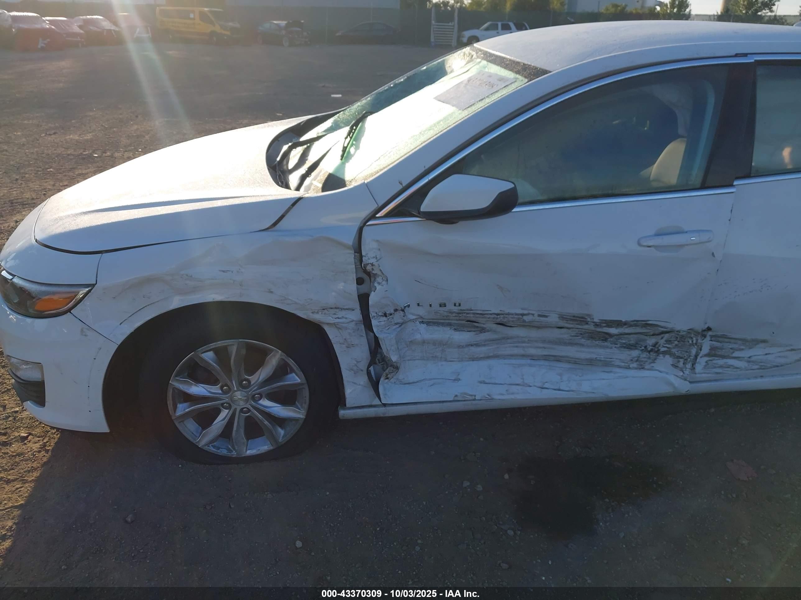 CHEVROLET MALIBU image 6