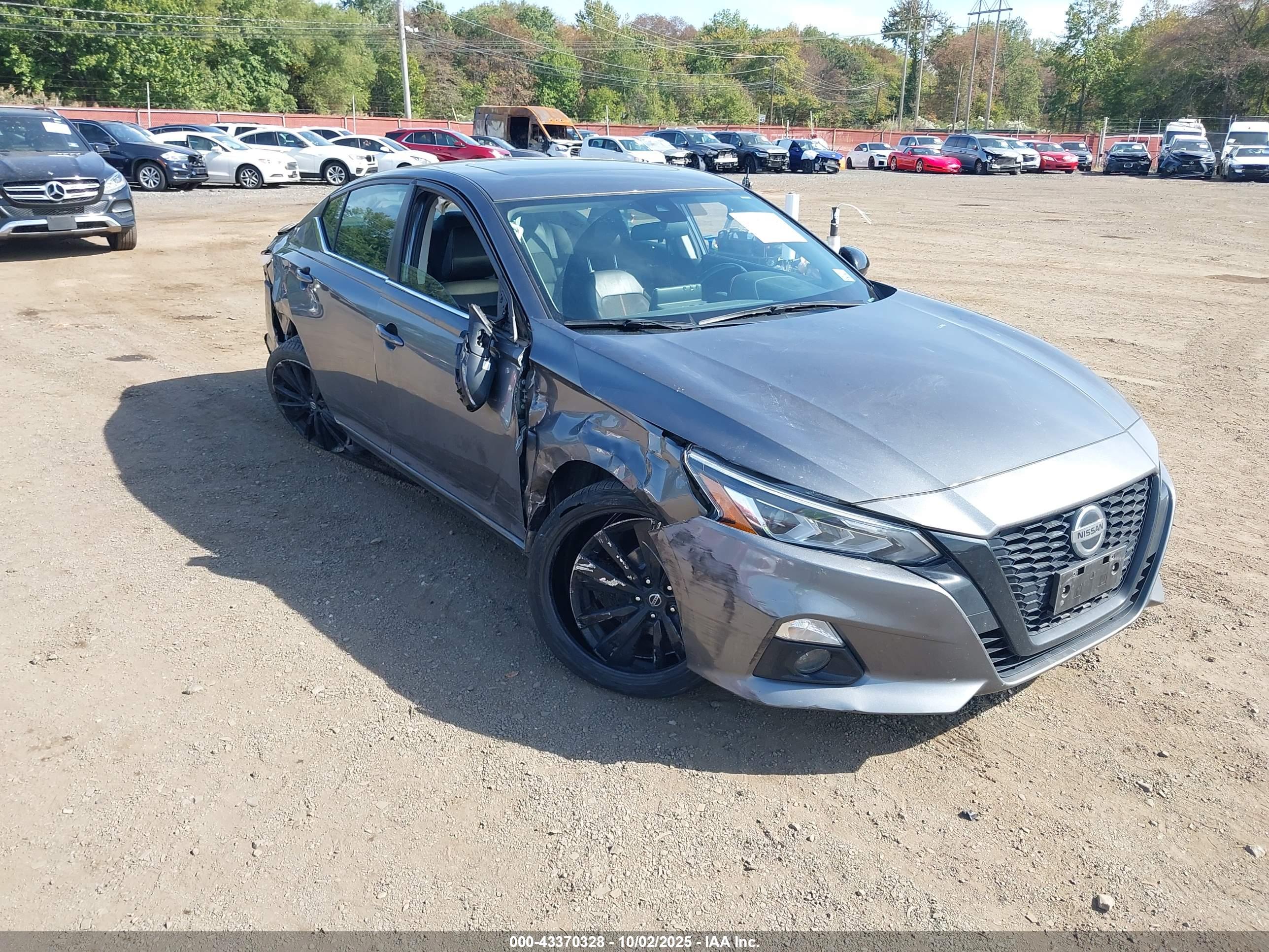 NISSAN ALTIMA image 6