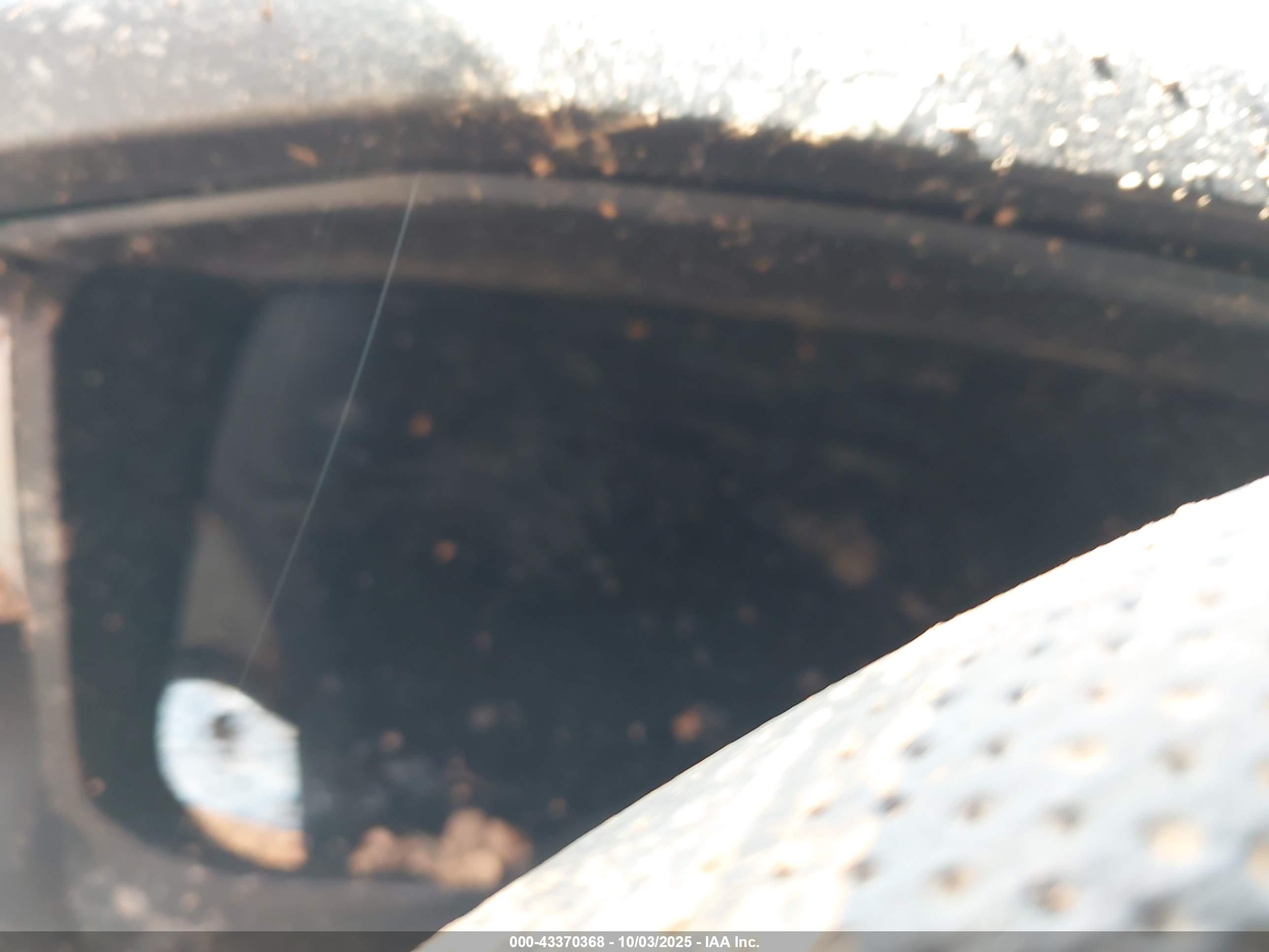 TOYOTA TUNDRA image 7