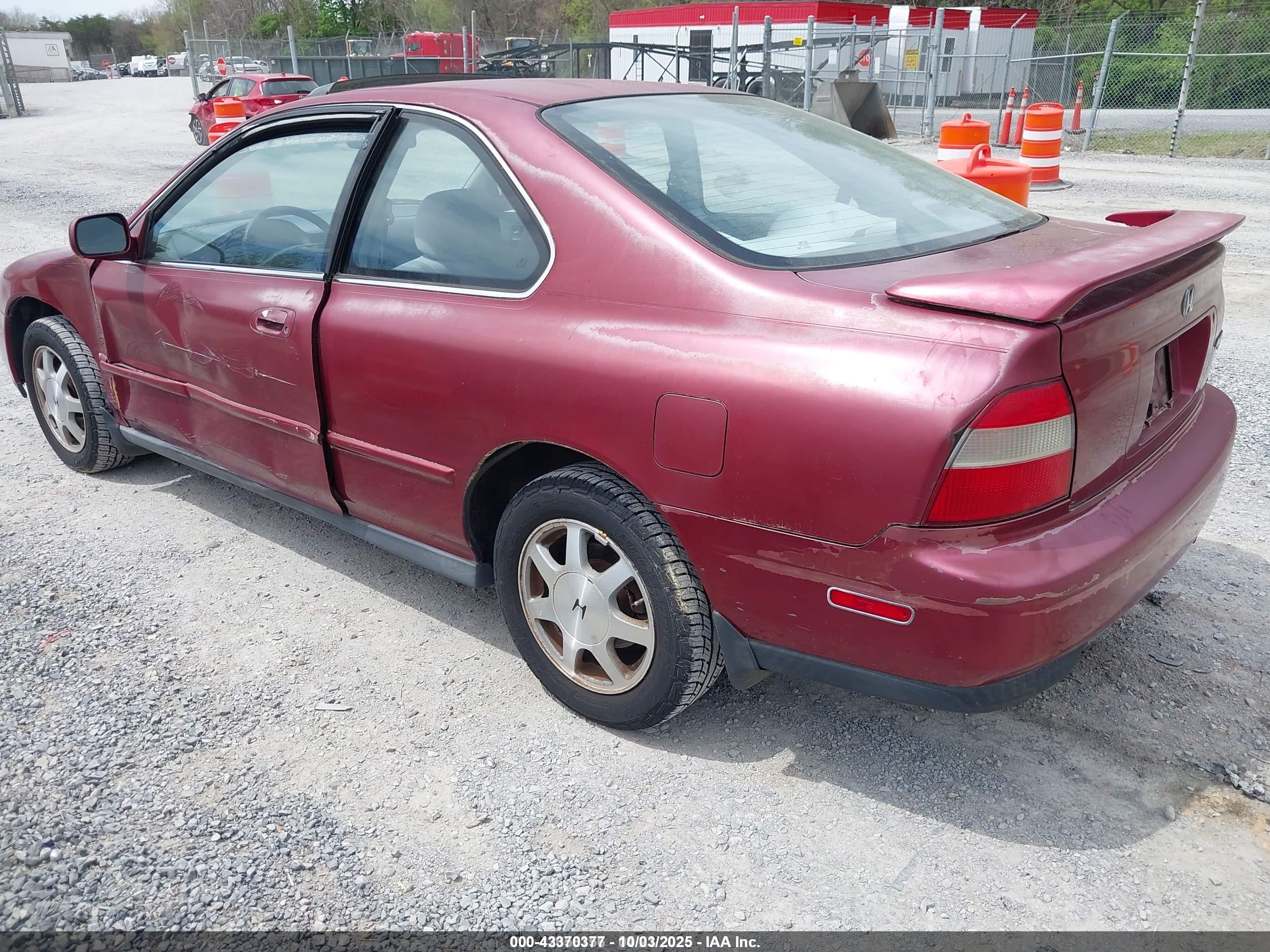 HONDA ACCORD image 3