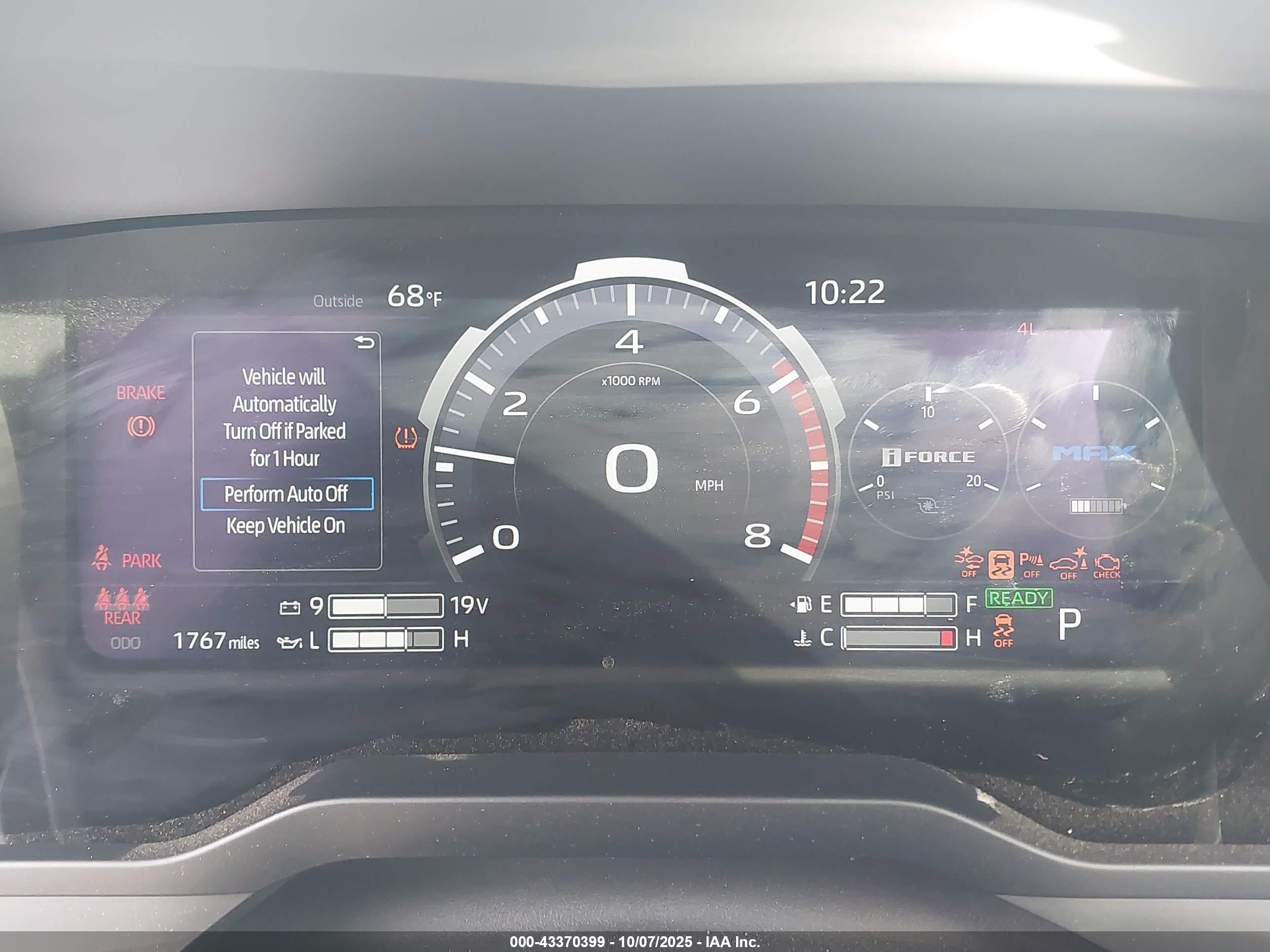 TOYOTA TUNDRA image 7