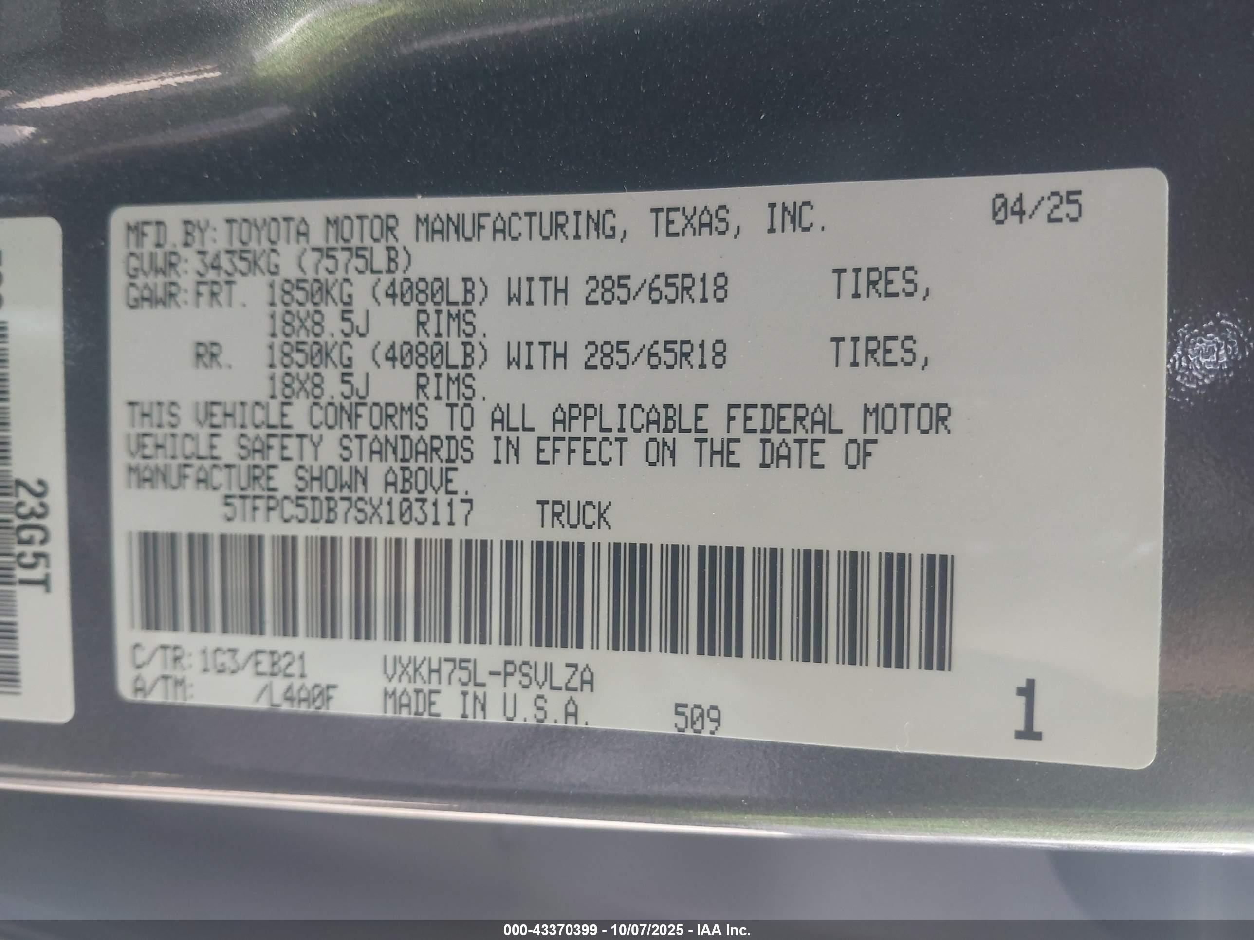 TOYOTA TUNDRA image 9