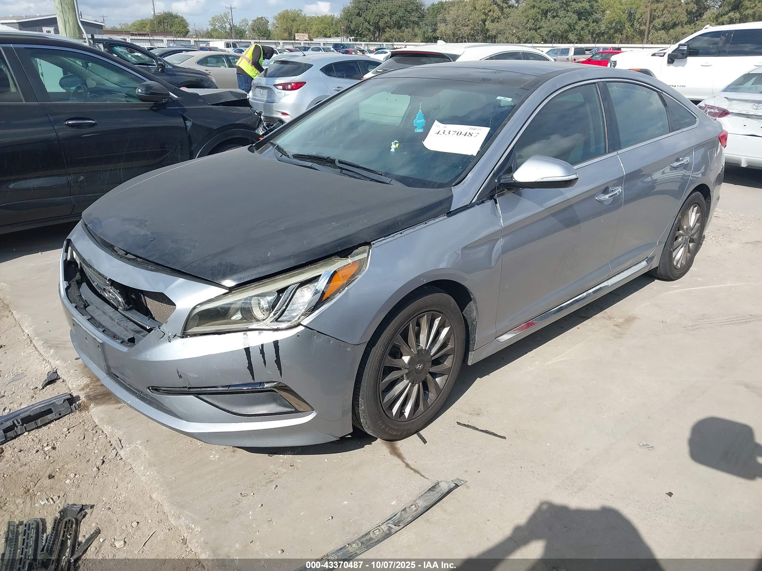 HYUNDAI SONATA image 2