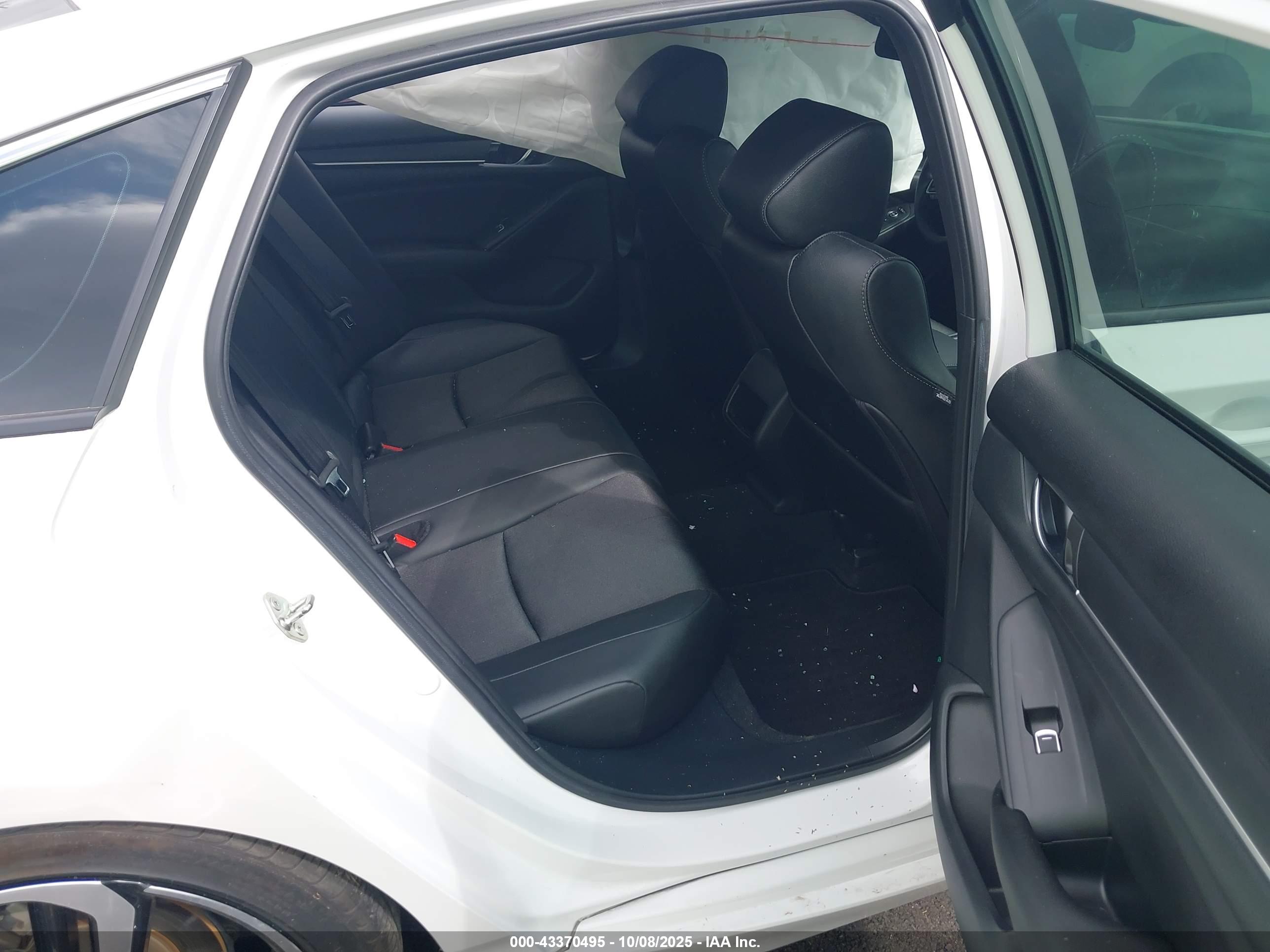 HONDA ACCORD image 8