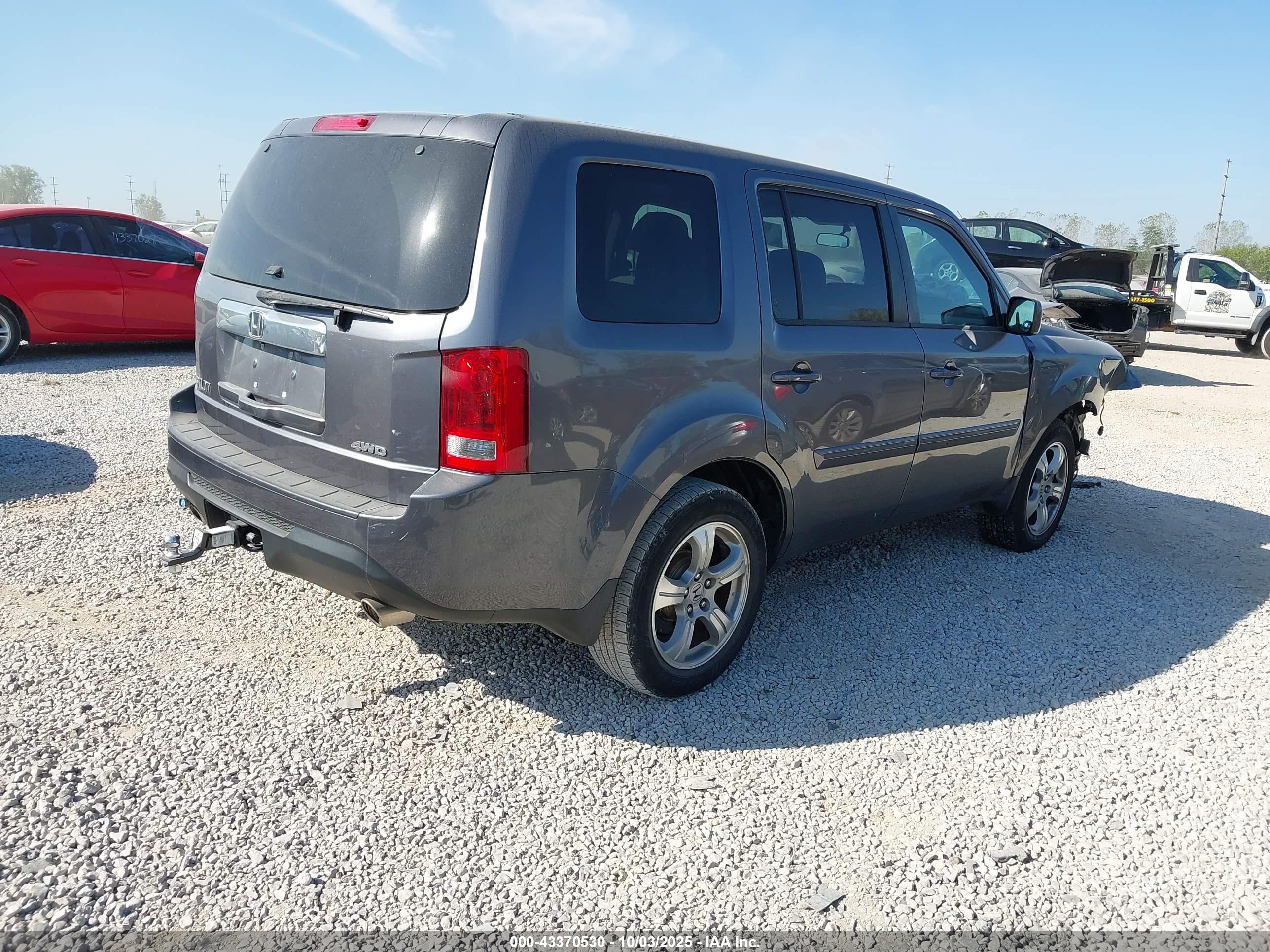 HONDA PILOT image 4