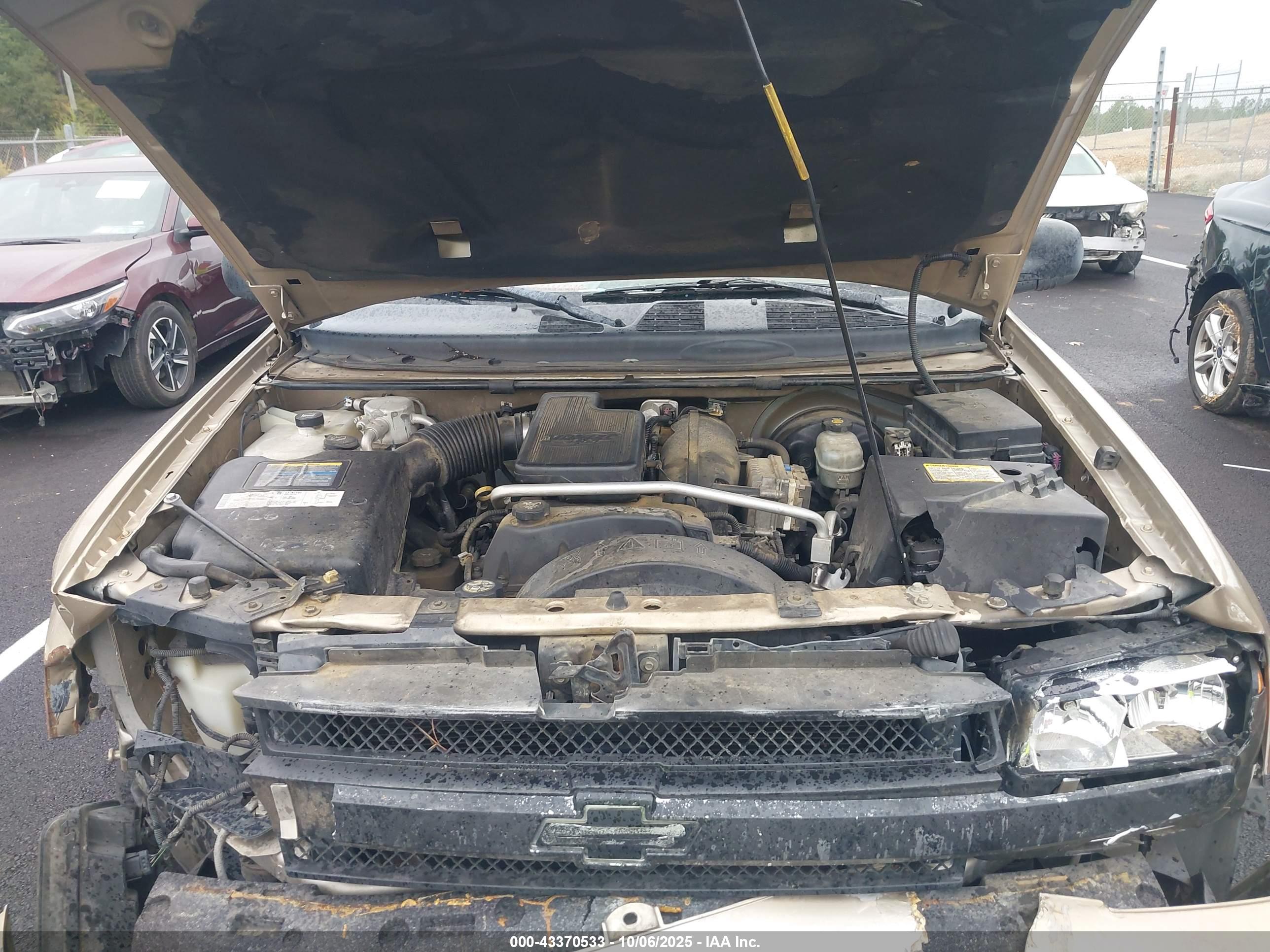 CHEVROLET TRAILBLAZER image 10