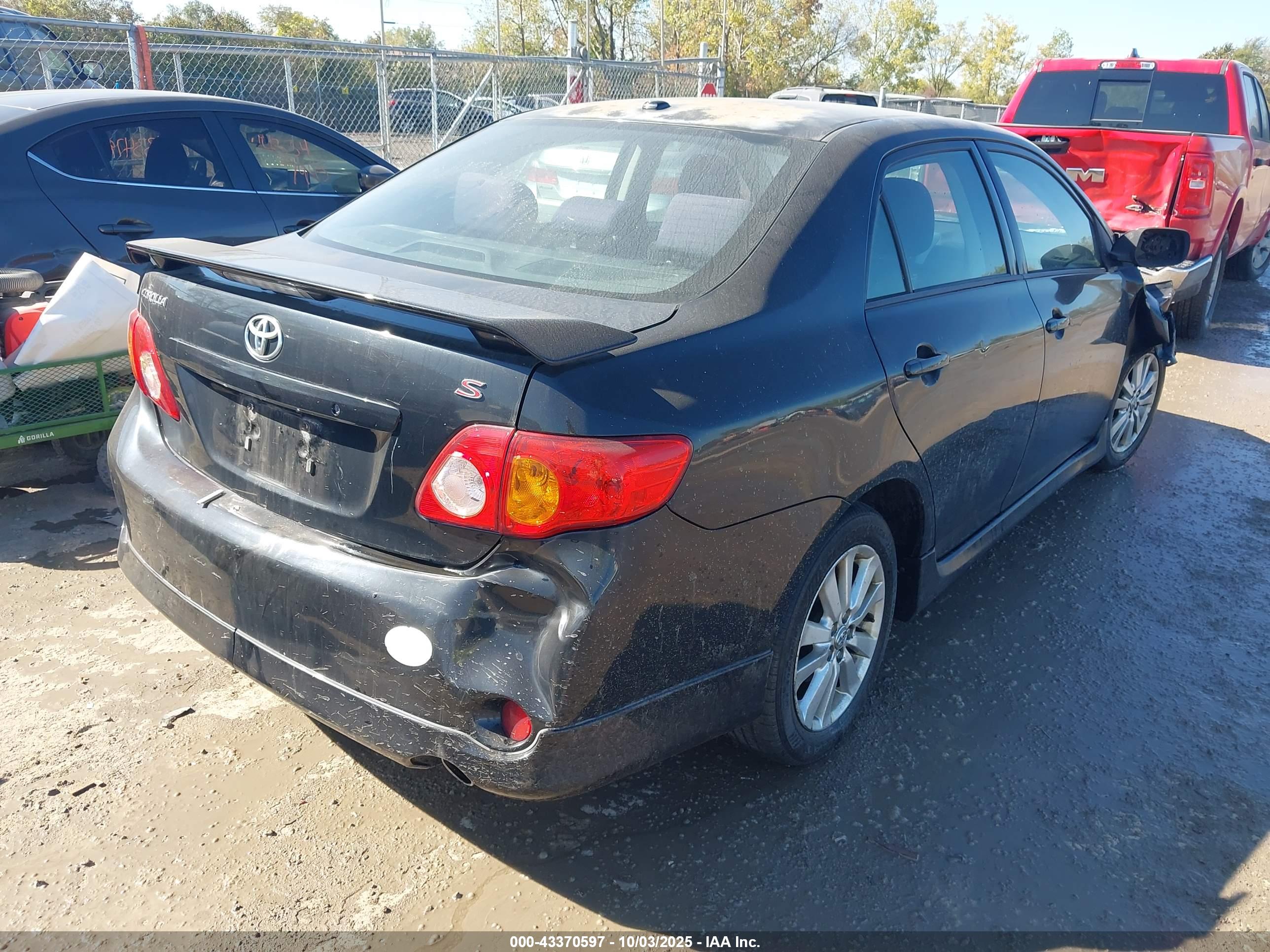 TOYOTA COROLLA image 4