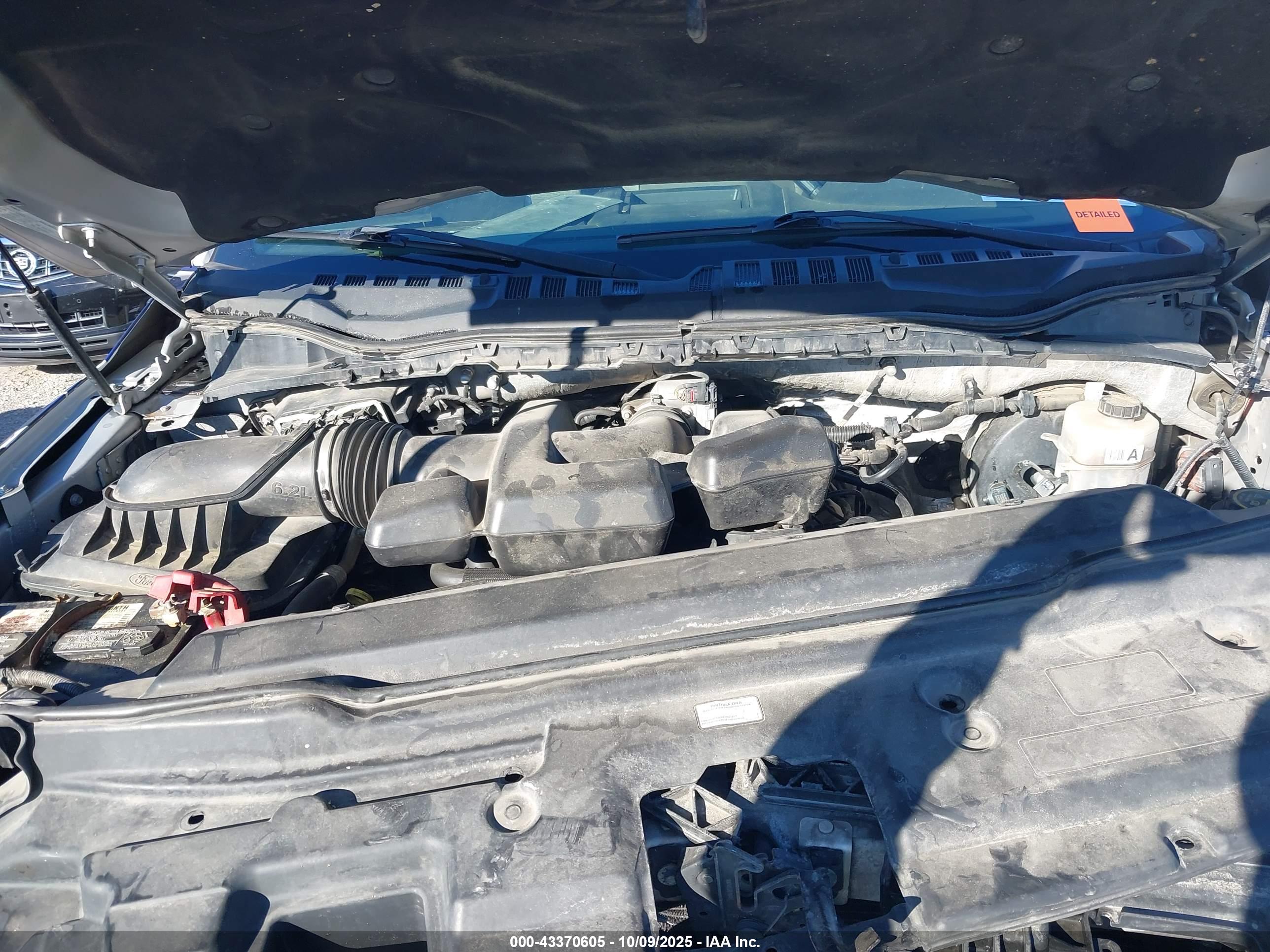 FORD F-250 image 10