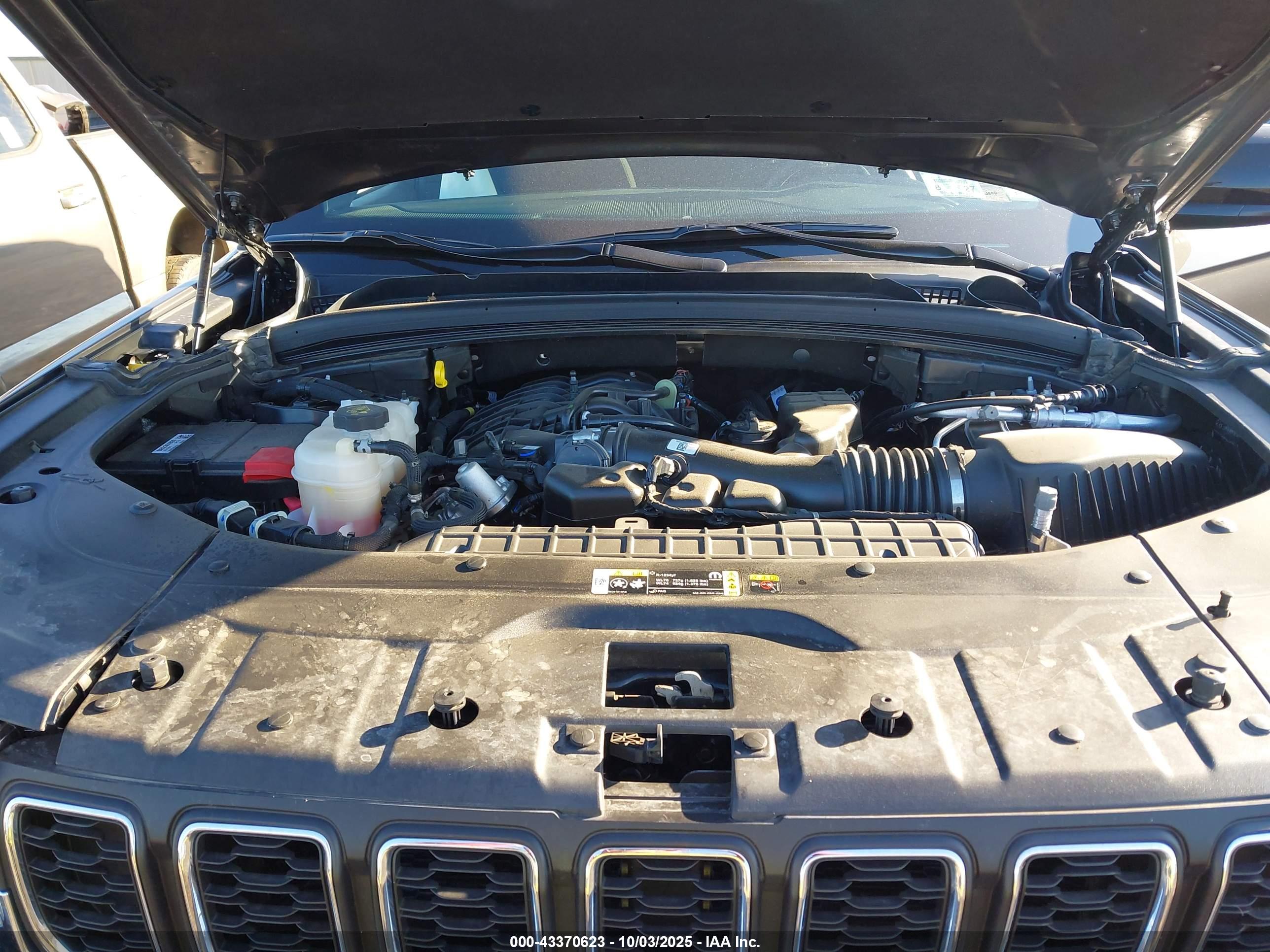 JEEP GRAND image 10