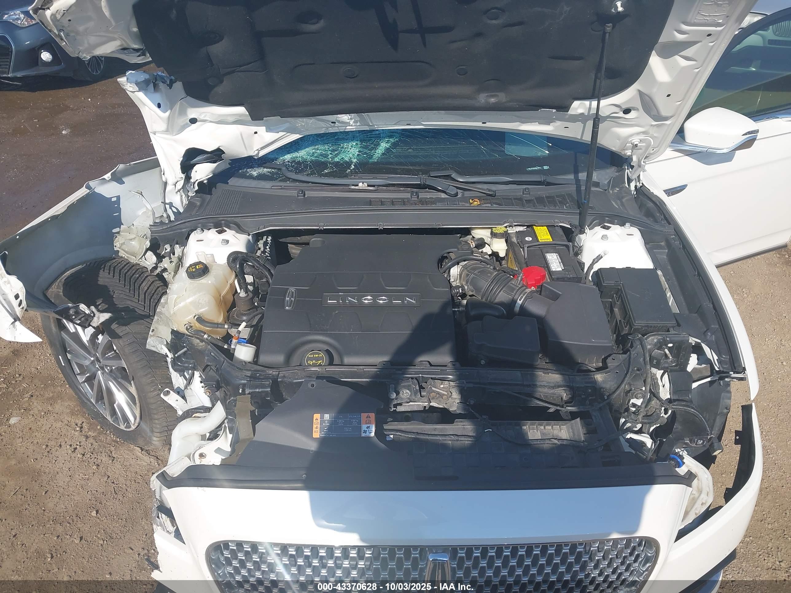LINCOLN CONTINENTAL image 10