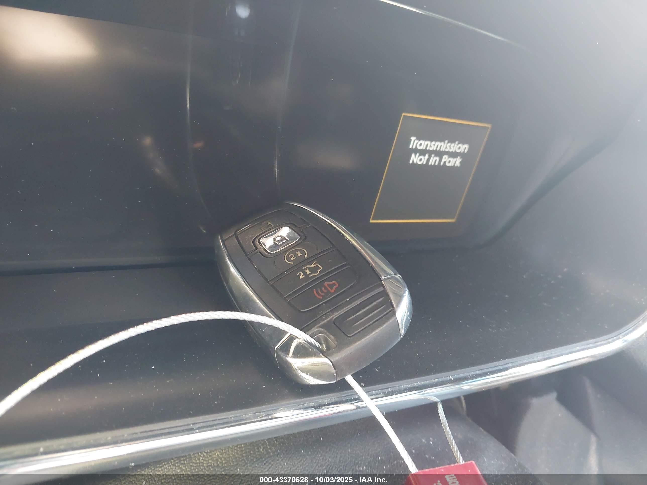 LINCOLN CONTINENTAL image 11
