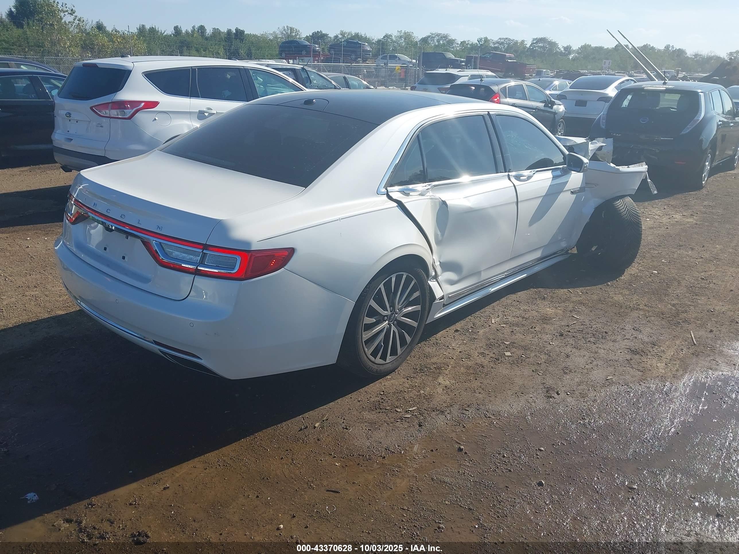 LINCOLN CONTINENTAL image 4